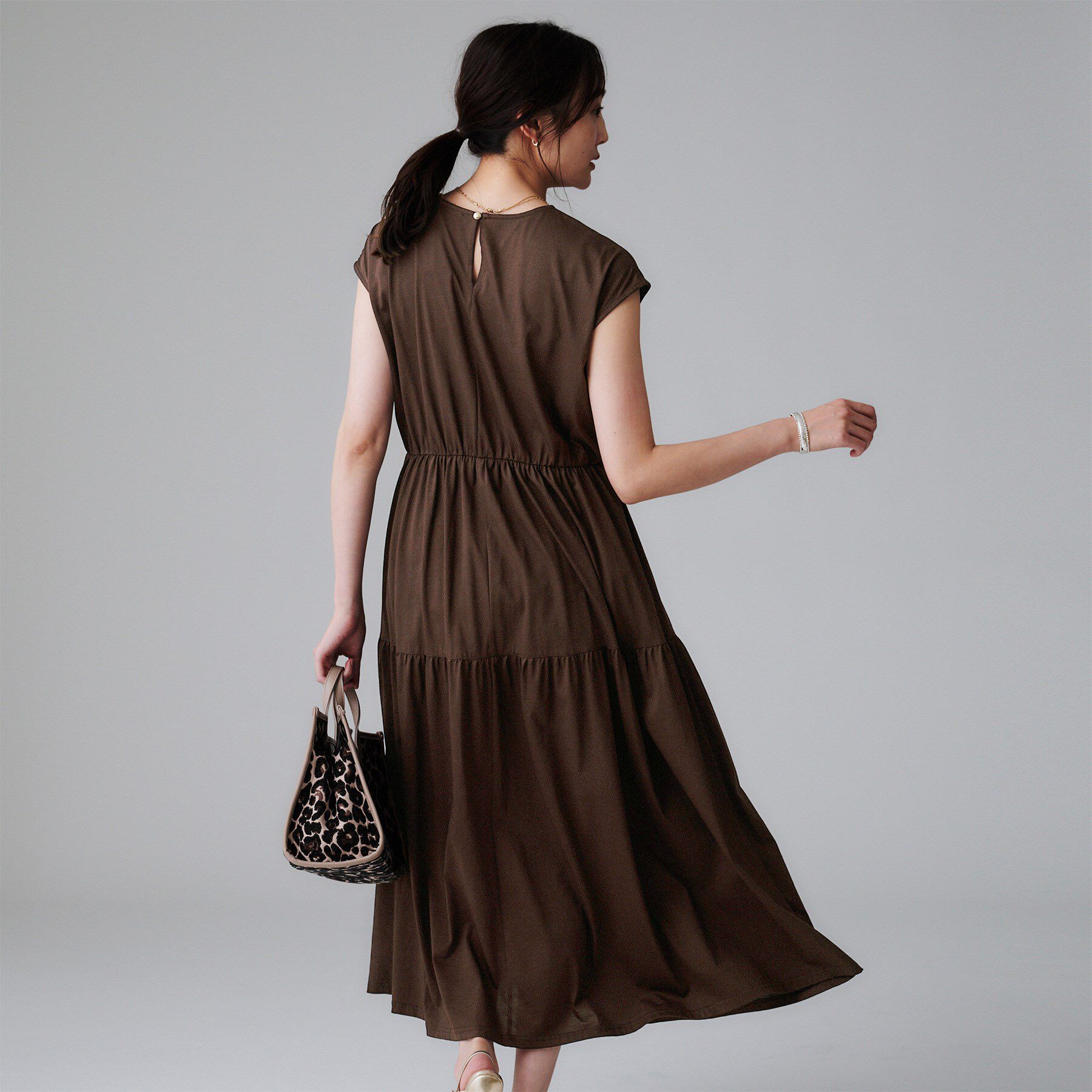 UNTITLED「【ティアード/洗える】コットンロングワンピース」|ワンピース|