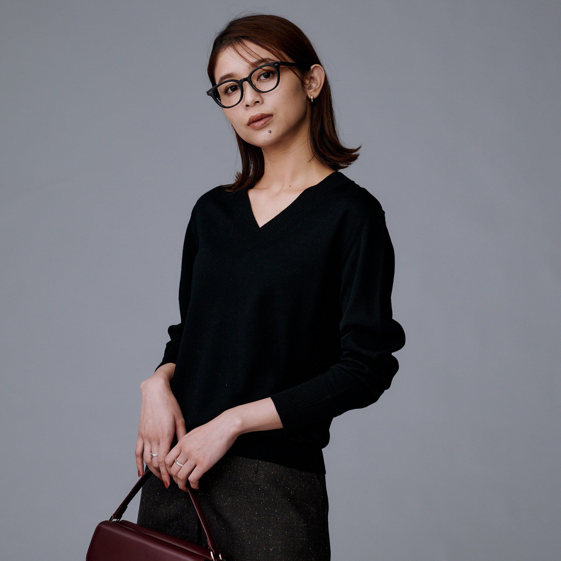 UNTITLED「【洗える/きれいめ】Vネックプルオーバーニット」|ニット・セーター|