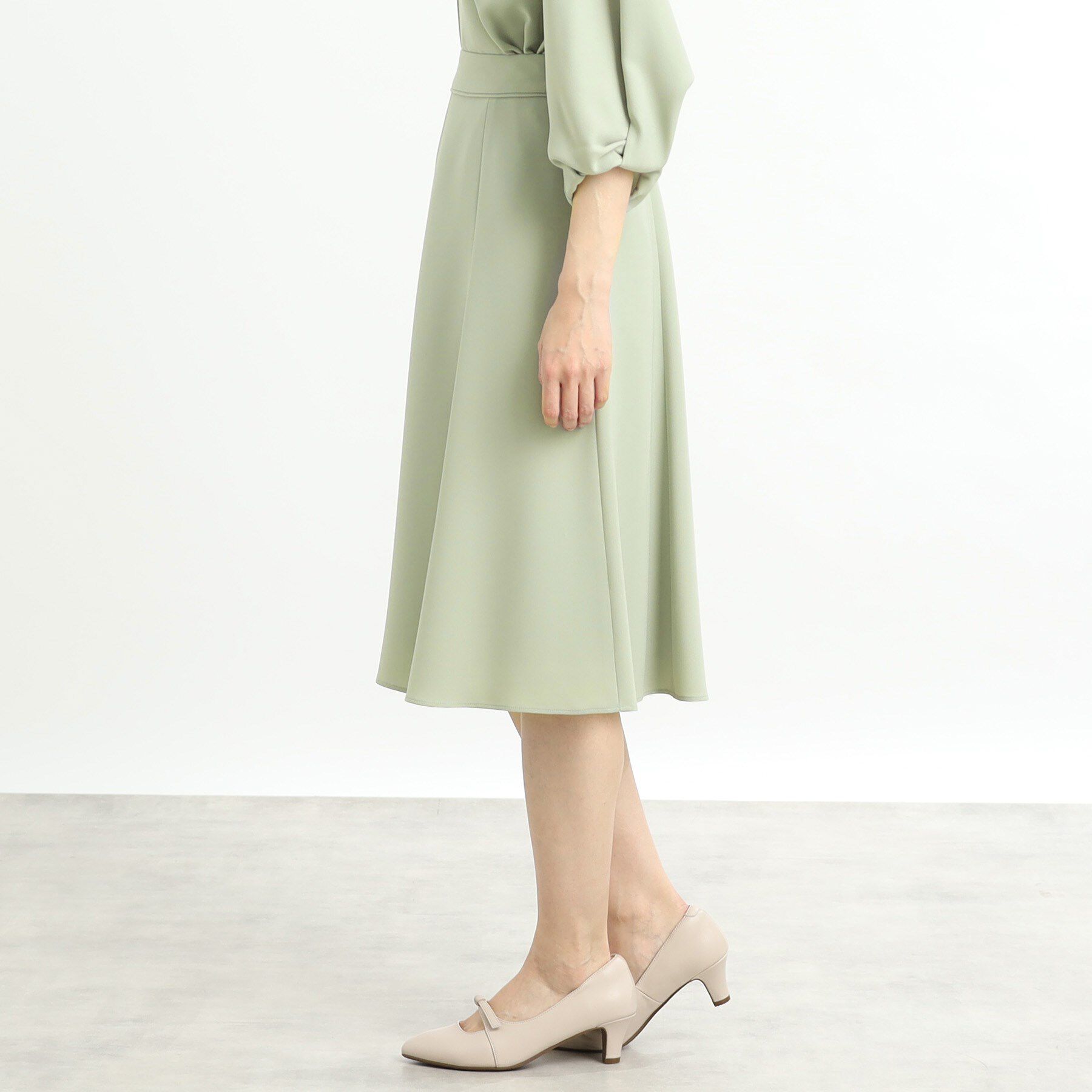 Reflect「【セットアップ可能】バックサテンフレアスカート」|スカート|