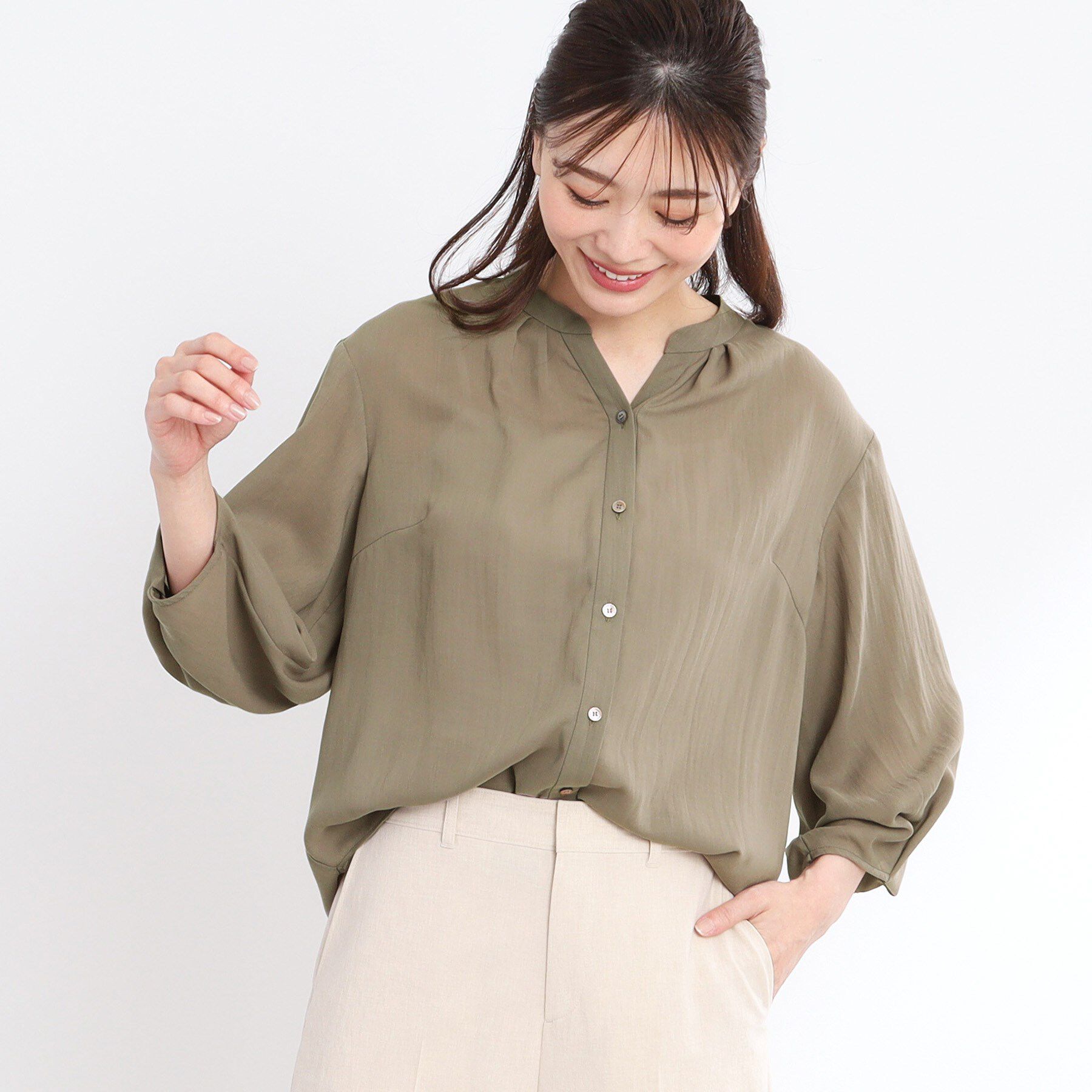 Reflect「【マシンウォッシュ可／セットアップ可】スリーブディティールブラウス」|シャツ・ブラウス|モカブラウン(042