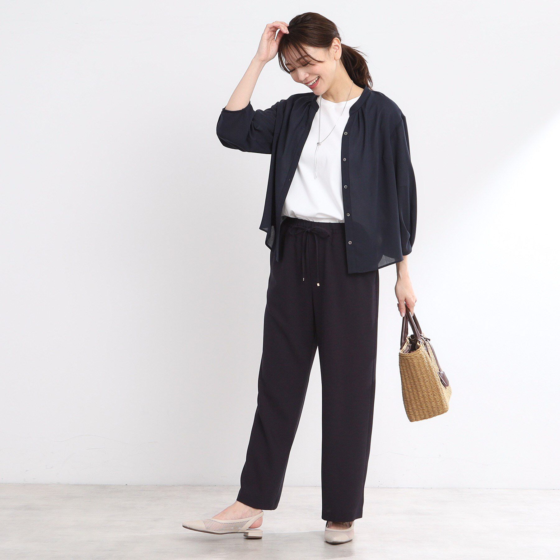 Reflect「【マシンウォッシュ可／セットアップ可】スリーブディティールブラウス」|シャツ・ブラウス|