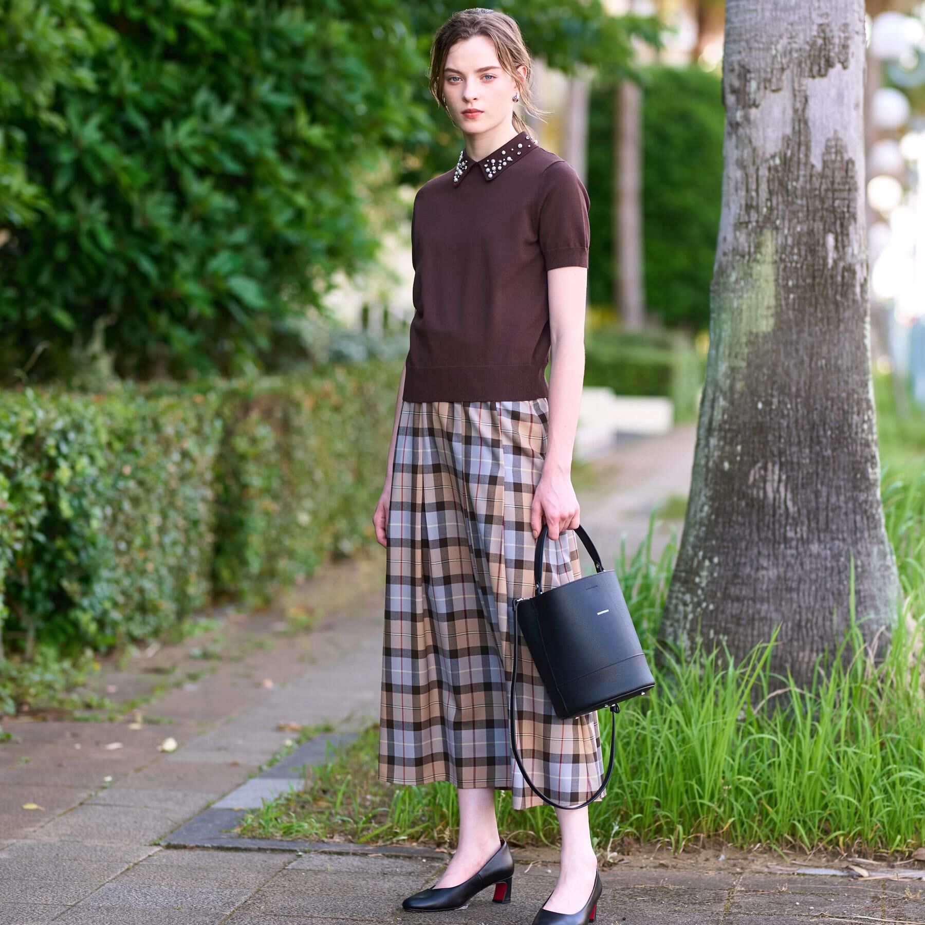 DRESSTERIOR「【きれいめ／オンオフ】ビジューカラーニット」|ニット・セーター|