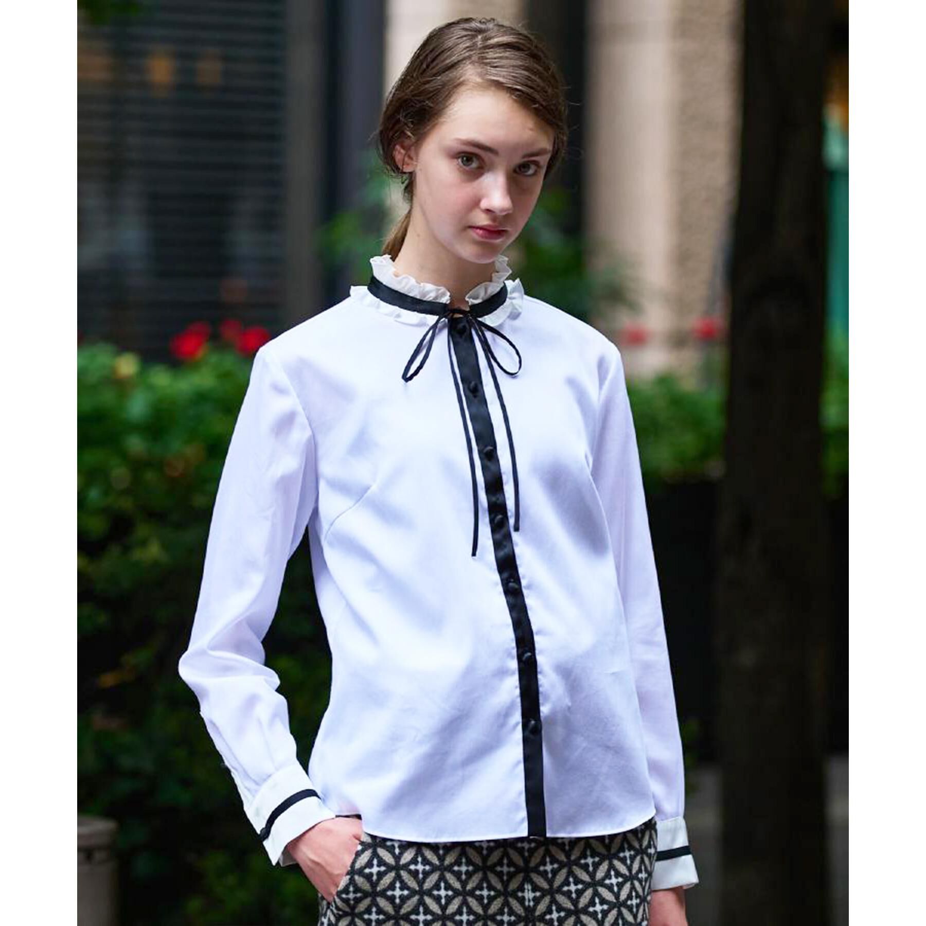 DRESSTERIOR「【洗える/コットン100％】フリルカラーボウタイブラウス」|シャツ・ブラウス|