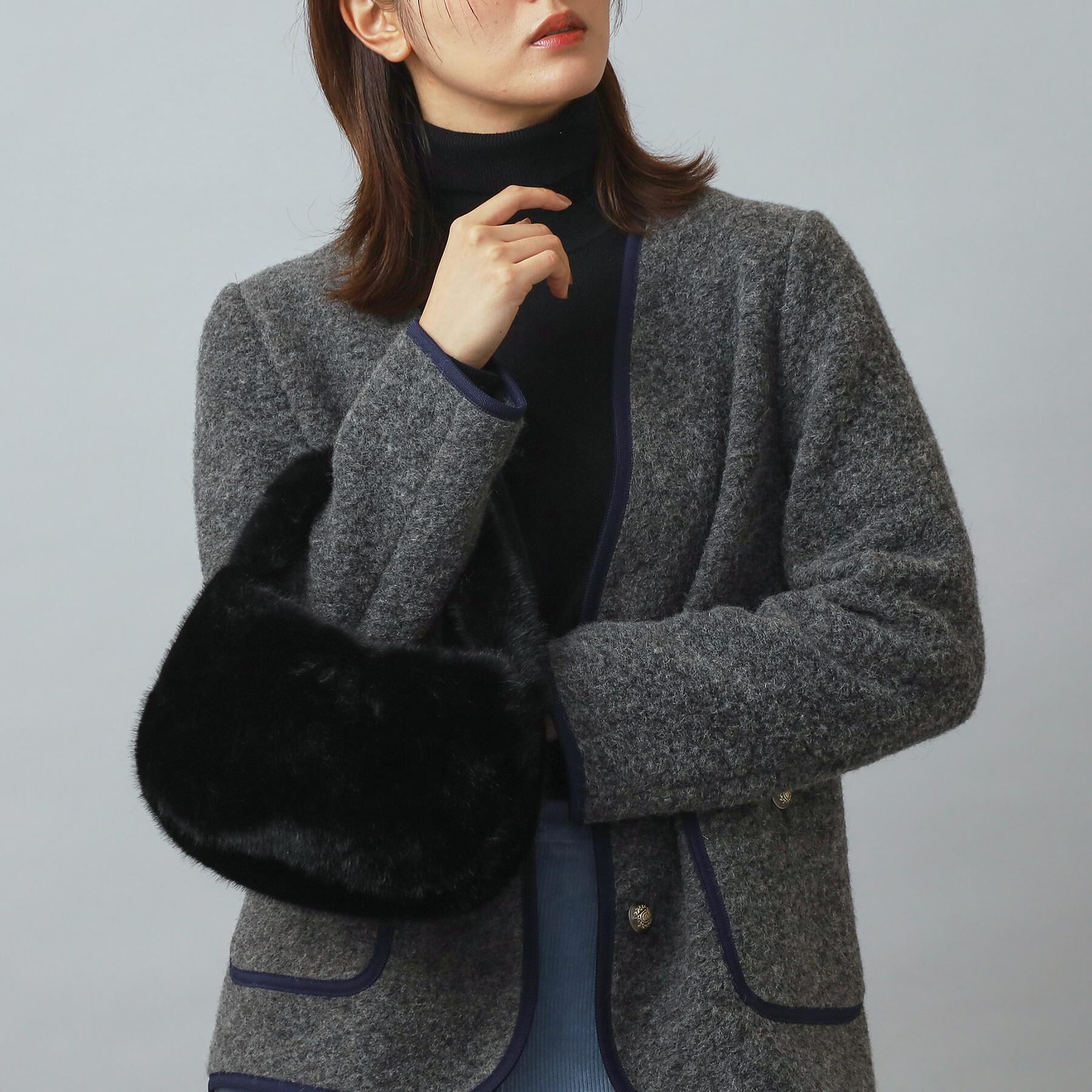 DRESSTERIOR「【CLASSY.12月号掲載】コンパクトフェイクファーバッグ」|ハンドバッグ|ブラック(019)
