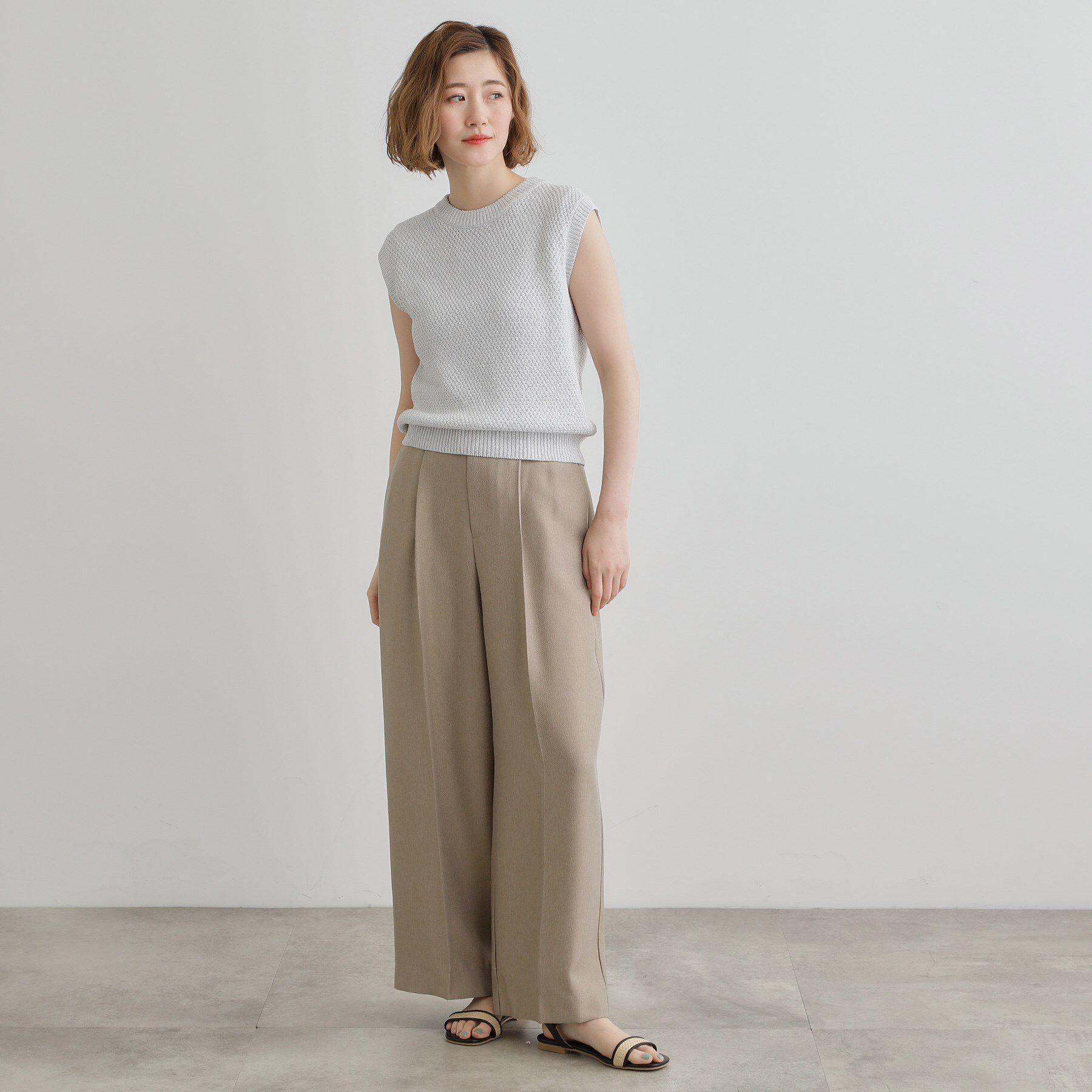 grove「ラメの上品な輝きが魅力 ラメカノコスリーブレスニット」|ニット・セーター|