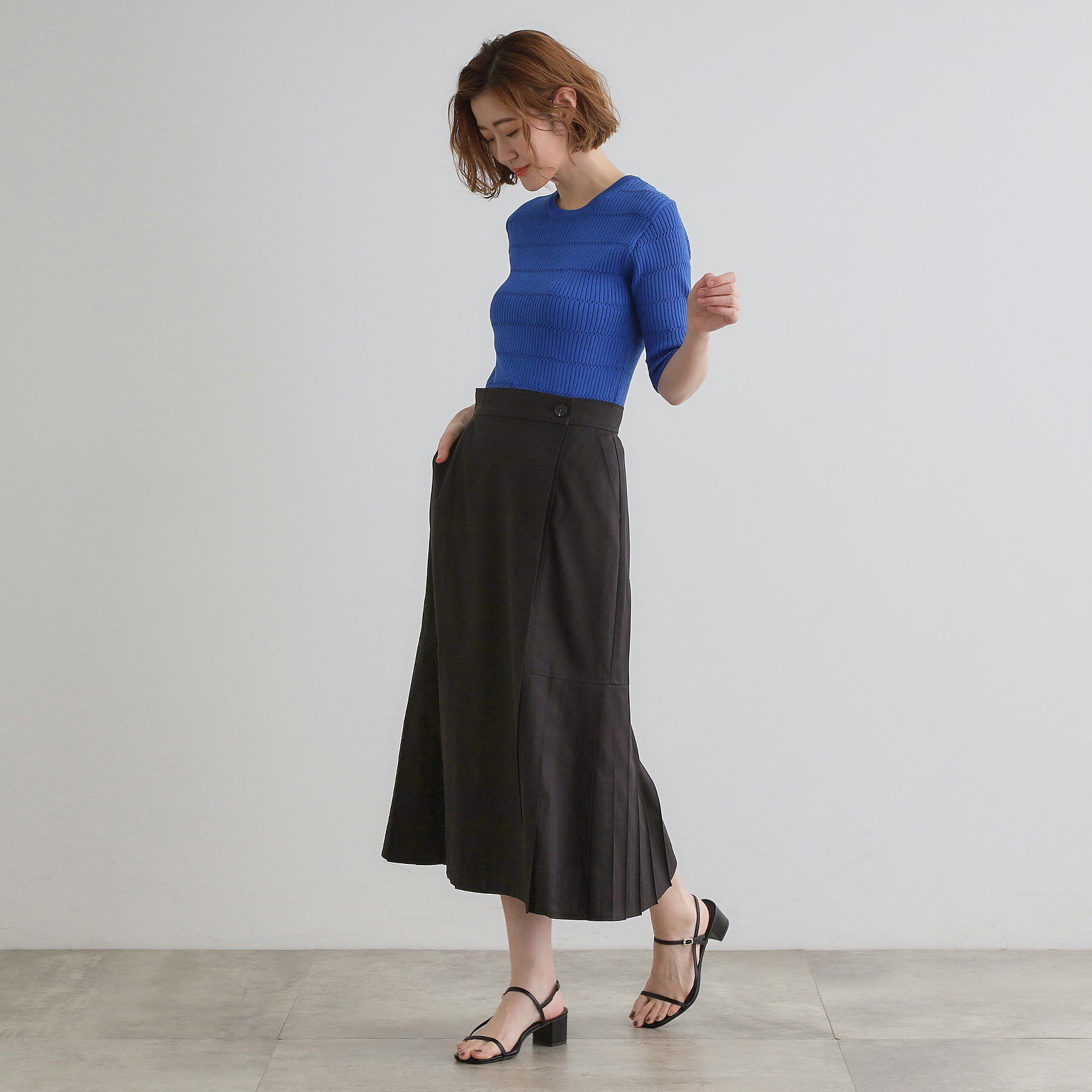 grove「【大人のニュアンス】リネン混サイドタックスカート」|スカート|
