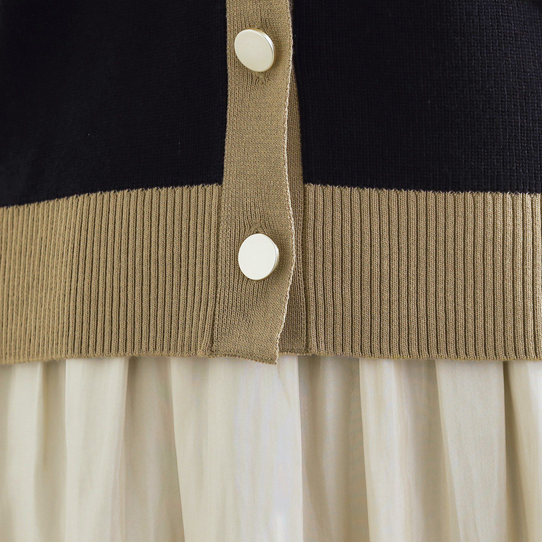 grove「【2点SET】可愛く着まわせる！便利なニットベスト＆スカートセット」|スーツ|