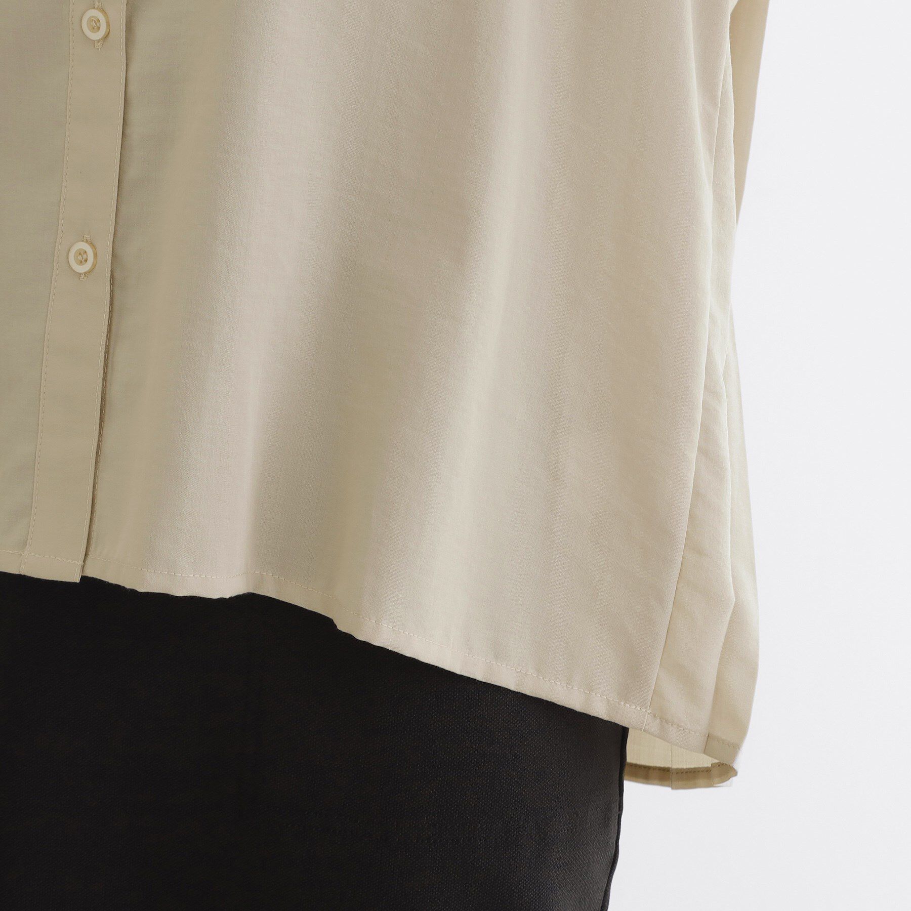 grove「【2WAY】1枚でも羽織っても。使える大人のシャツスタイル」|シャツ・ブラウス|