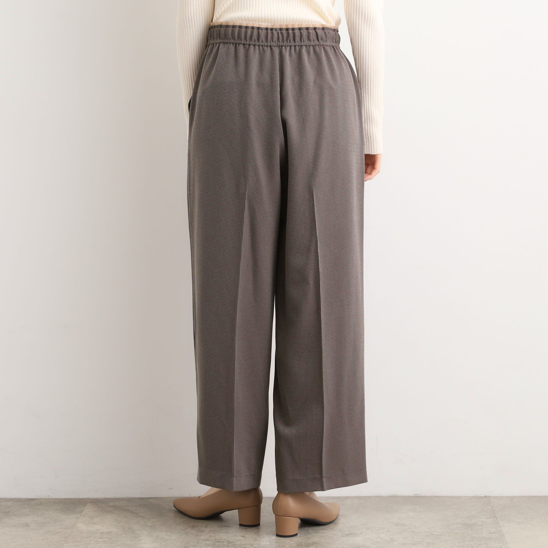 grove「【2点SET/体型カバー】透け感とレイヤードで大人の遊び心を、ビスチェSET UP」|スーツ|