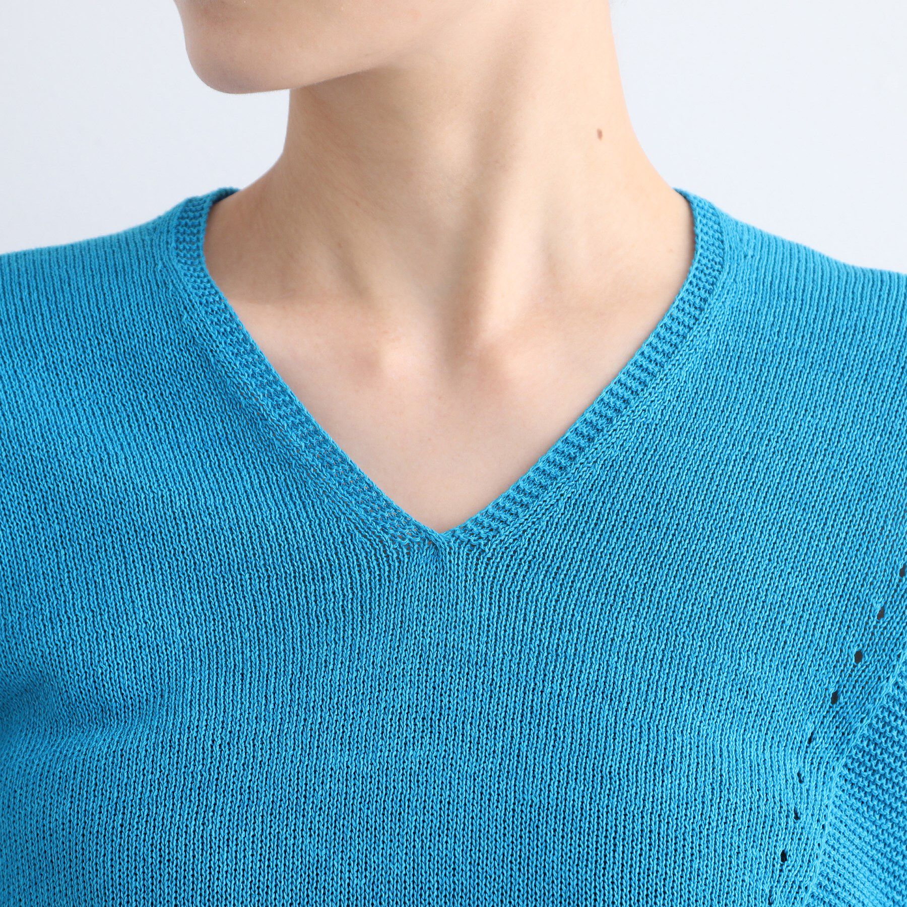 INDIVI「【洗える／サマーニット】無縫製ペーパーヤーンアシメ編地ニット」|ニット・セーター|