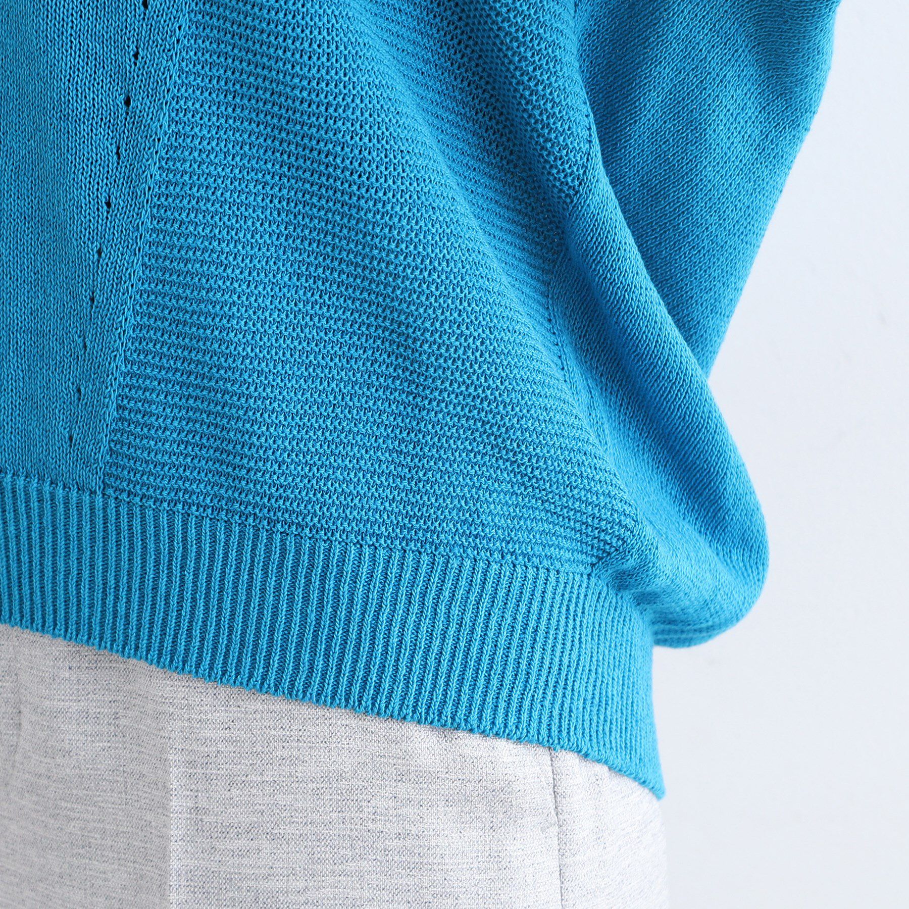 INDIVI「【洗える／サマーニット】無縫製ペーパーヤーンアシメ編地ニット」|ニット・セーター|