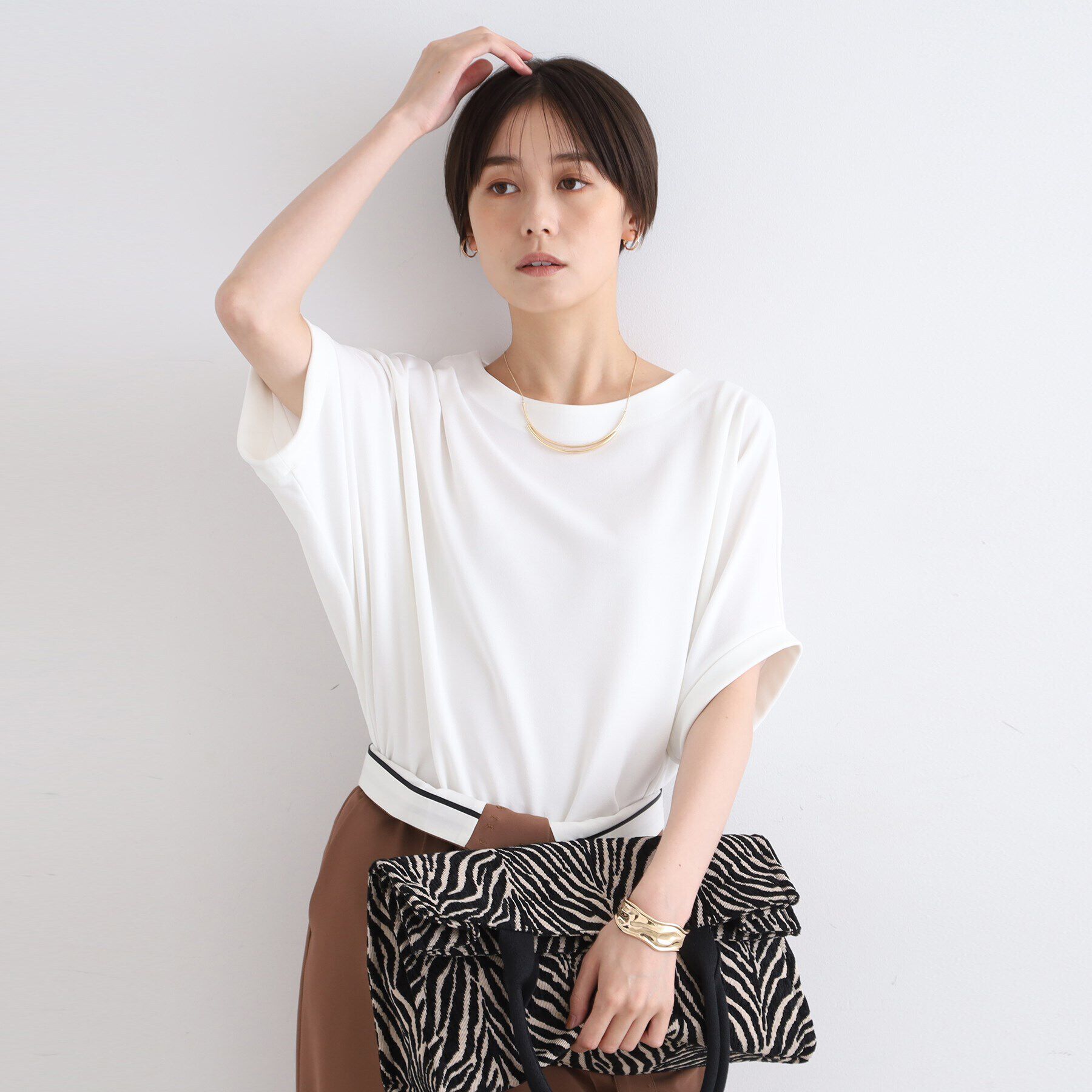 INDIVI「【洗える／UVケア】ドルマンスリーブフォルムトップス」|Tシャツ・カットソー|ホワイト(601)