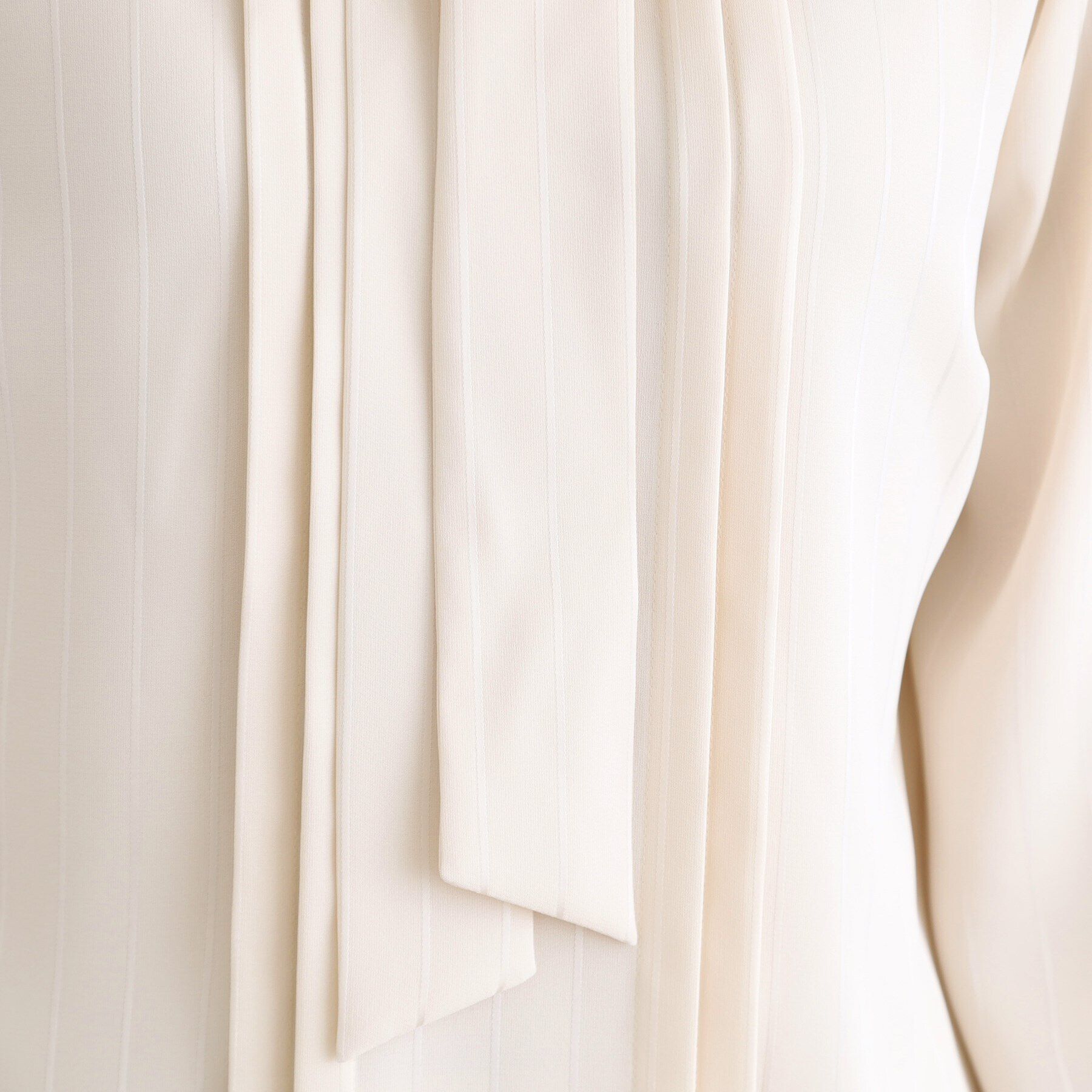 INDIVI「【洗える】シアーストライプ柄ボウタイブラウス」|シャツ・ブラウス|