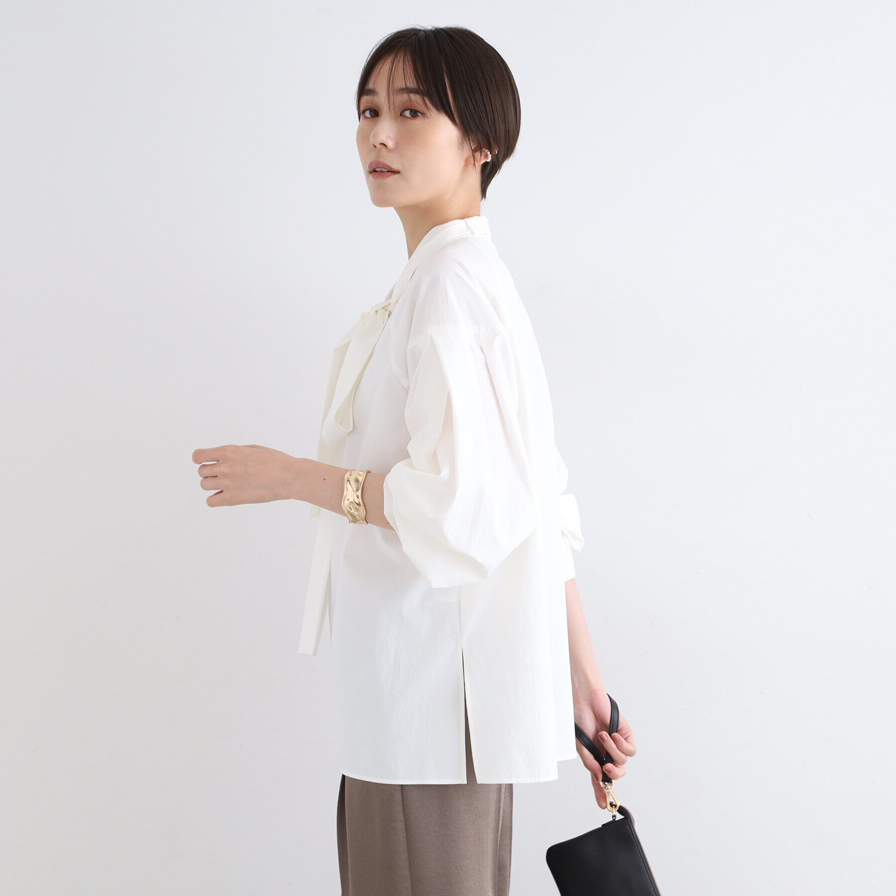 INDIVI「【洗える／2WAY】ボリュームスリーブ ボウタイブラウス」|シャツ・ブラウス|