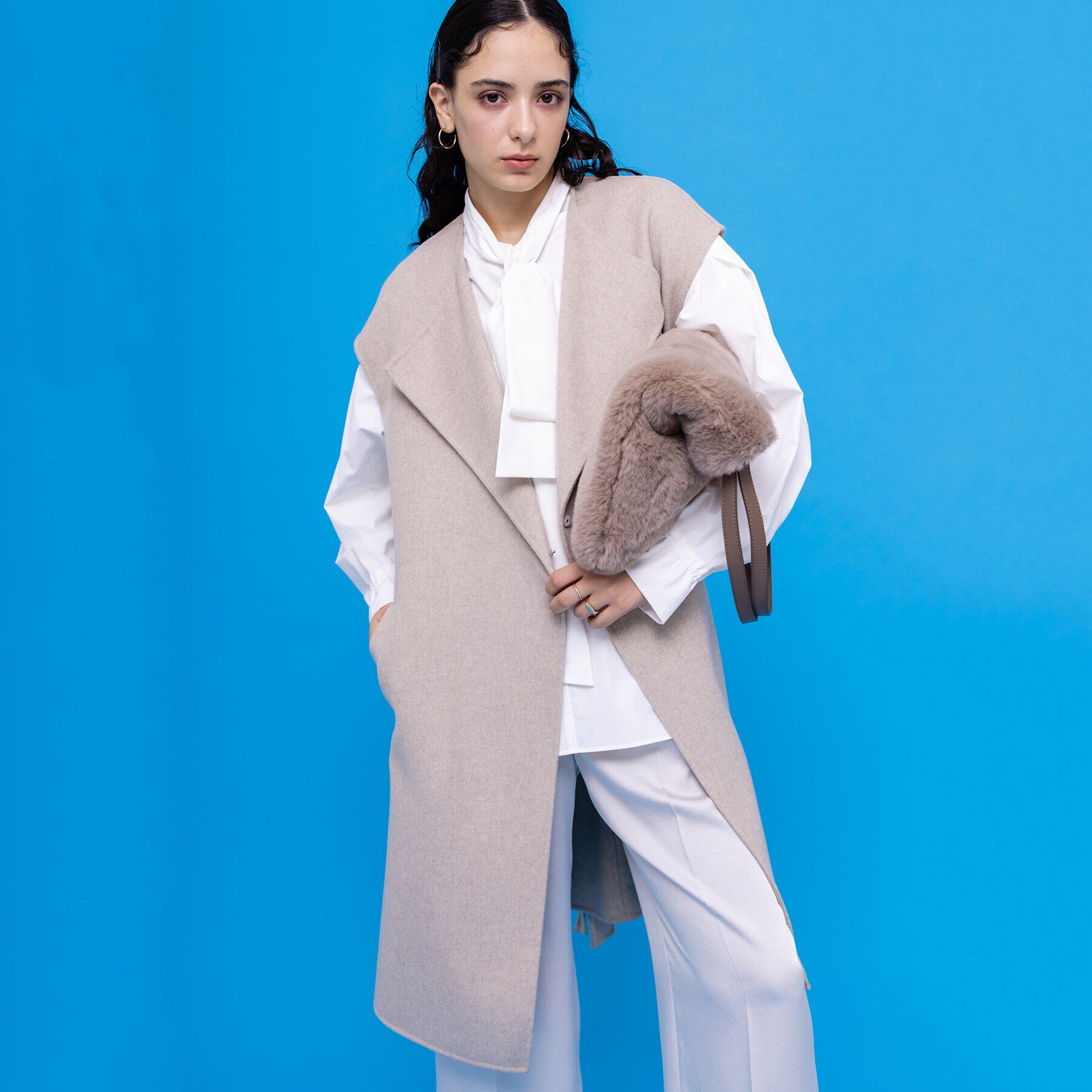 INDIVI「【ウール混／トレンド】リバージレコート」|ベスト・ジレ|グレージュ(950)