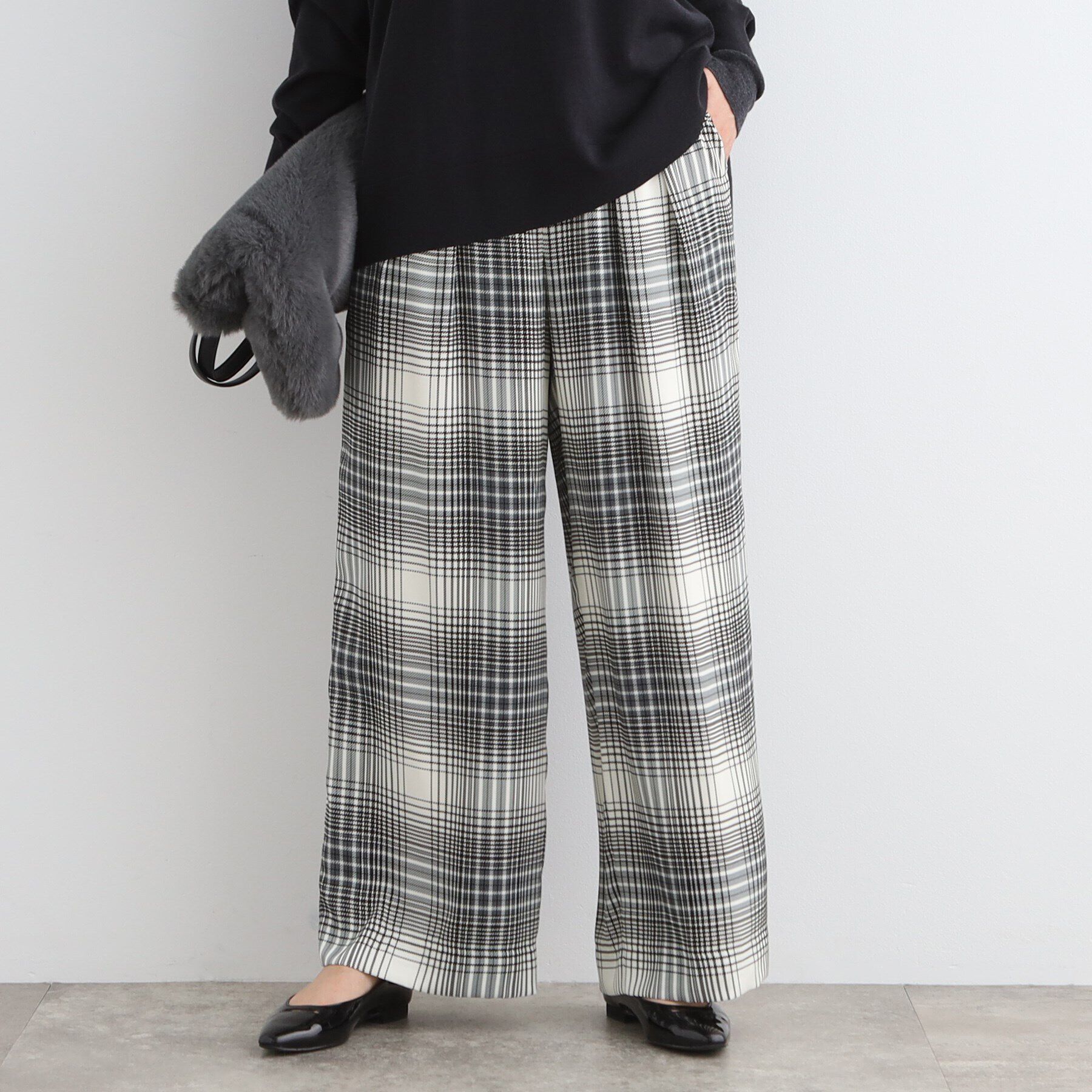 INDIVI「【洗える／ウエストゴム】グラデーションチェックパンツ」|その他|オフホワイト(103