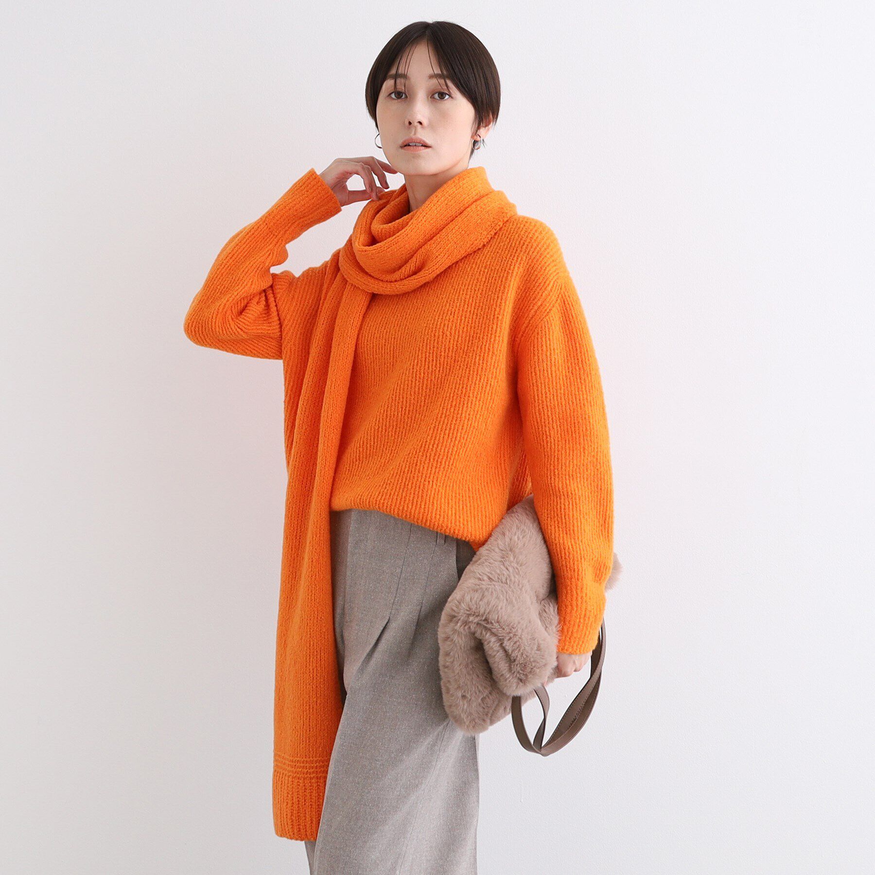 INDIVI「【ウール混／ブークレ】ループヤーン ニットマフラー」|ストール|