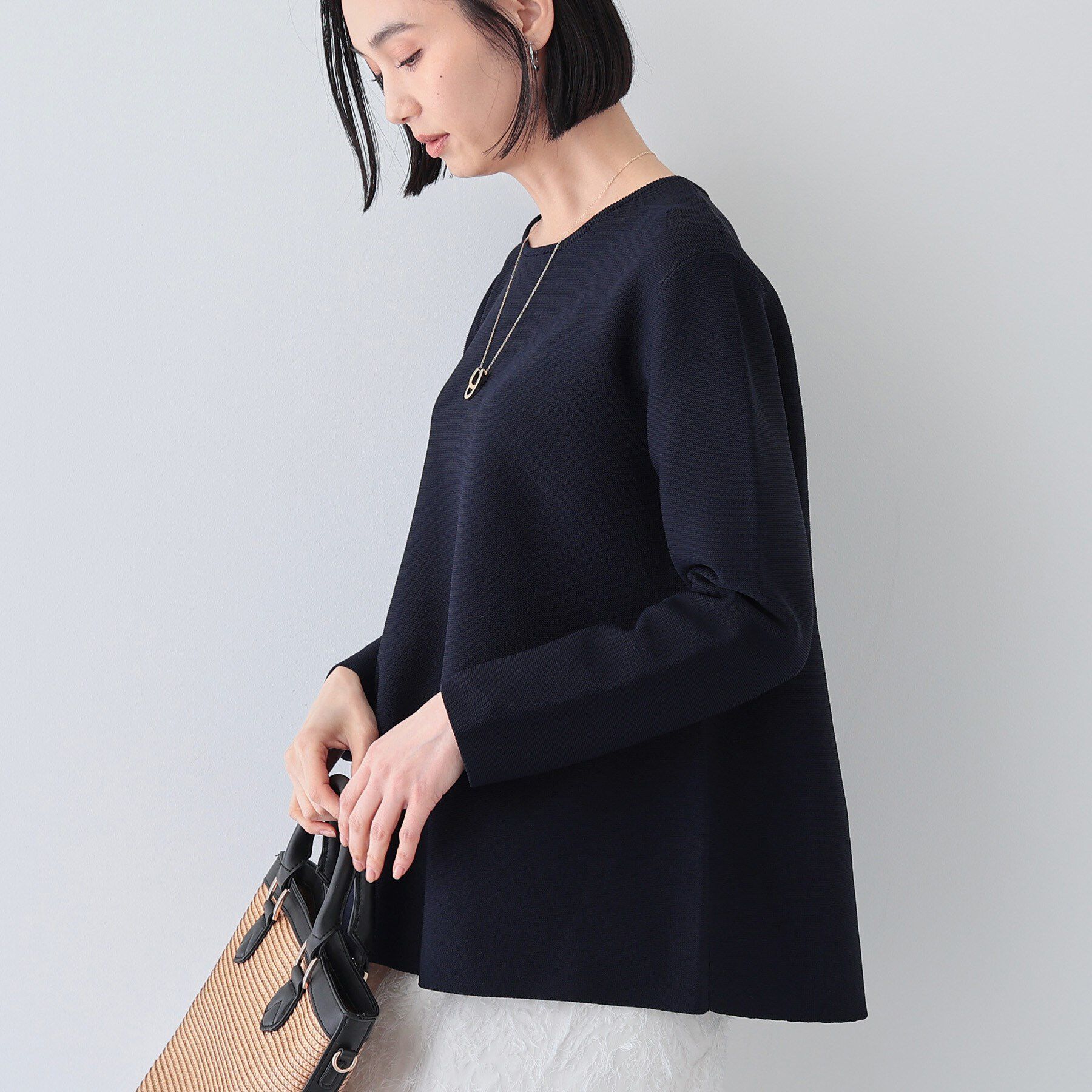 INDIVI「【洗える／軽量】美シルエット ペプラムニット」|ニット・セーター|