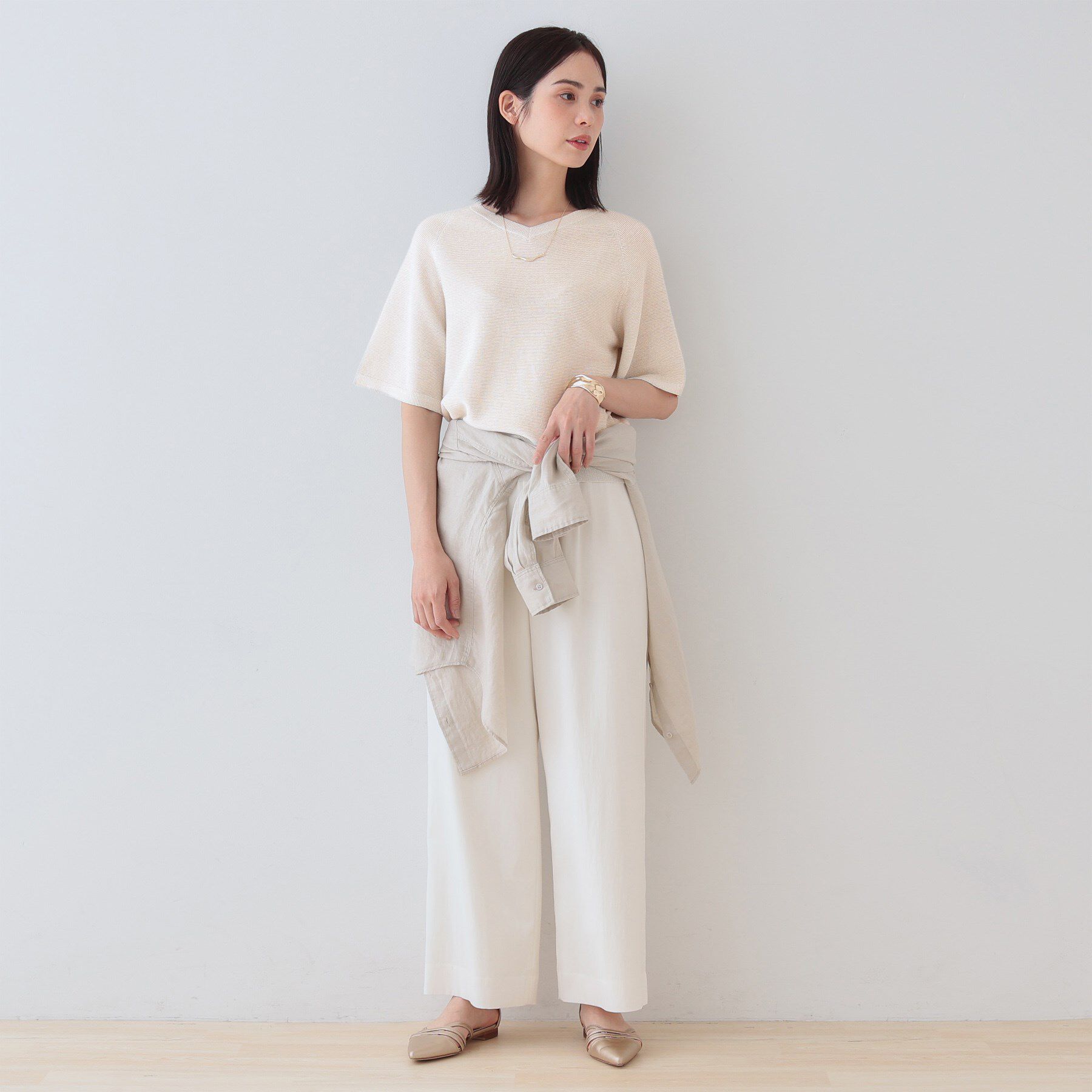 INDIVI「新色登場！【上品ラメ素材】フレアスリーブニット」|ニット・セーター|