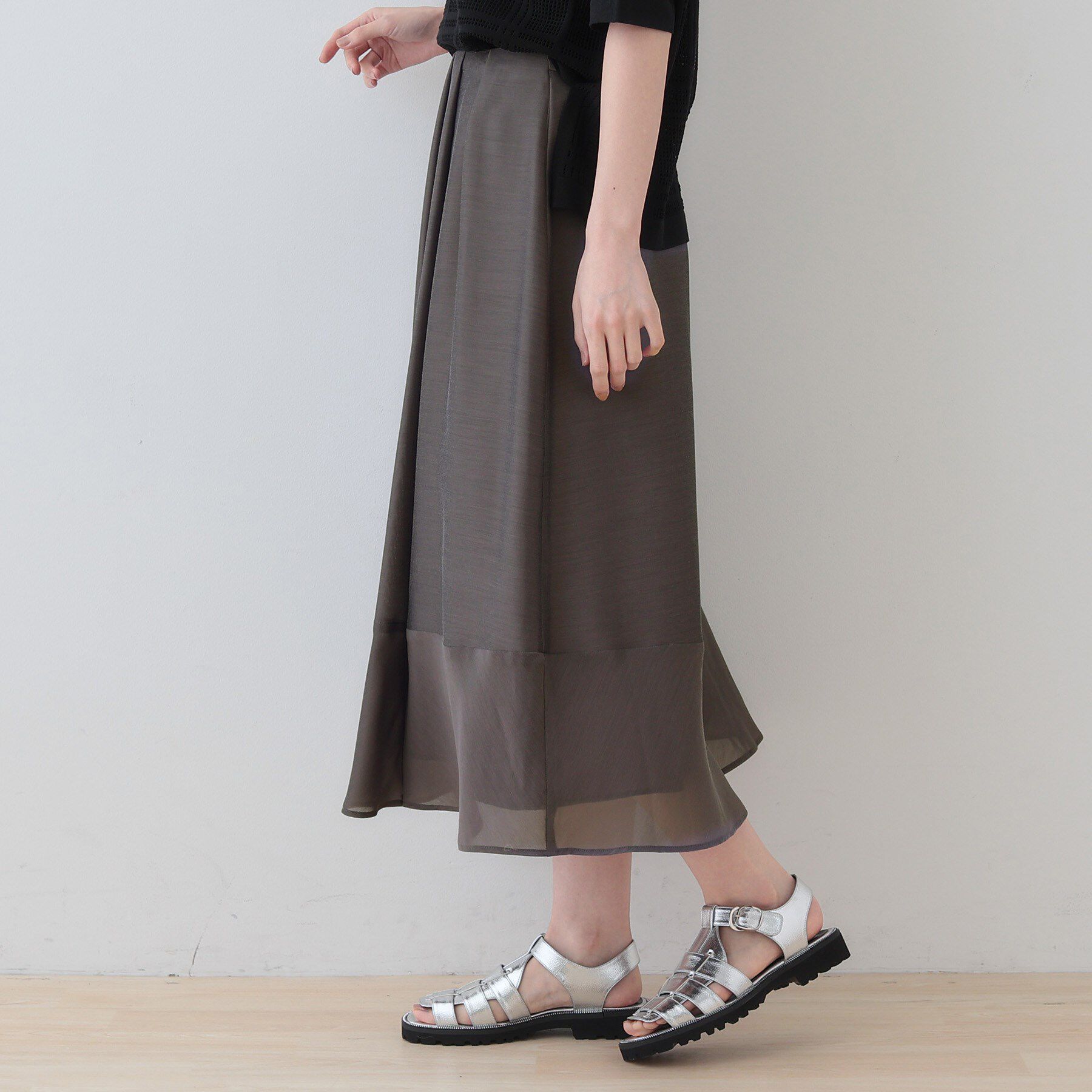 INDIVI「新色登場！【洗える／エアリー素材】巻き風ロングスカート」|スカート|