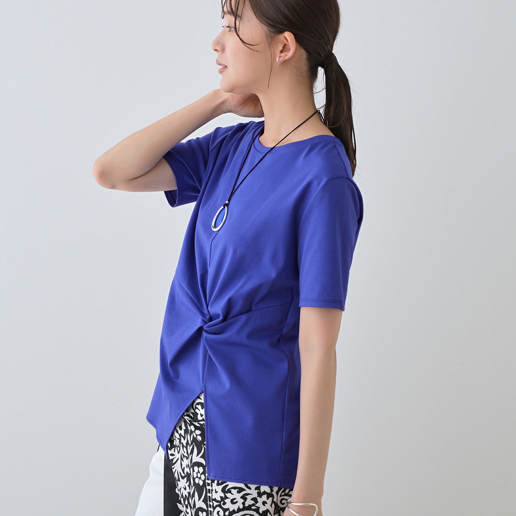 INDIVI「【洗える】ねじりデザインTシャツ」|Tシャツ・カットソー|