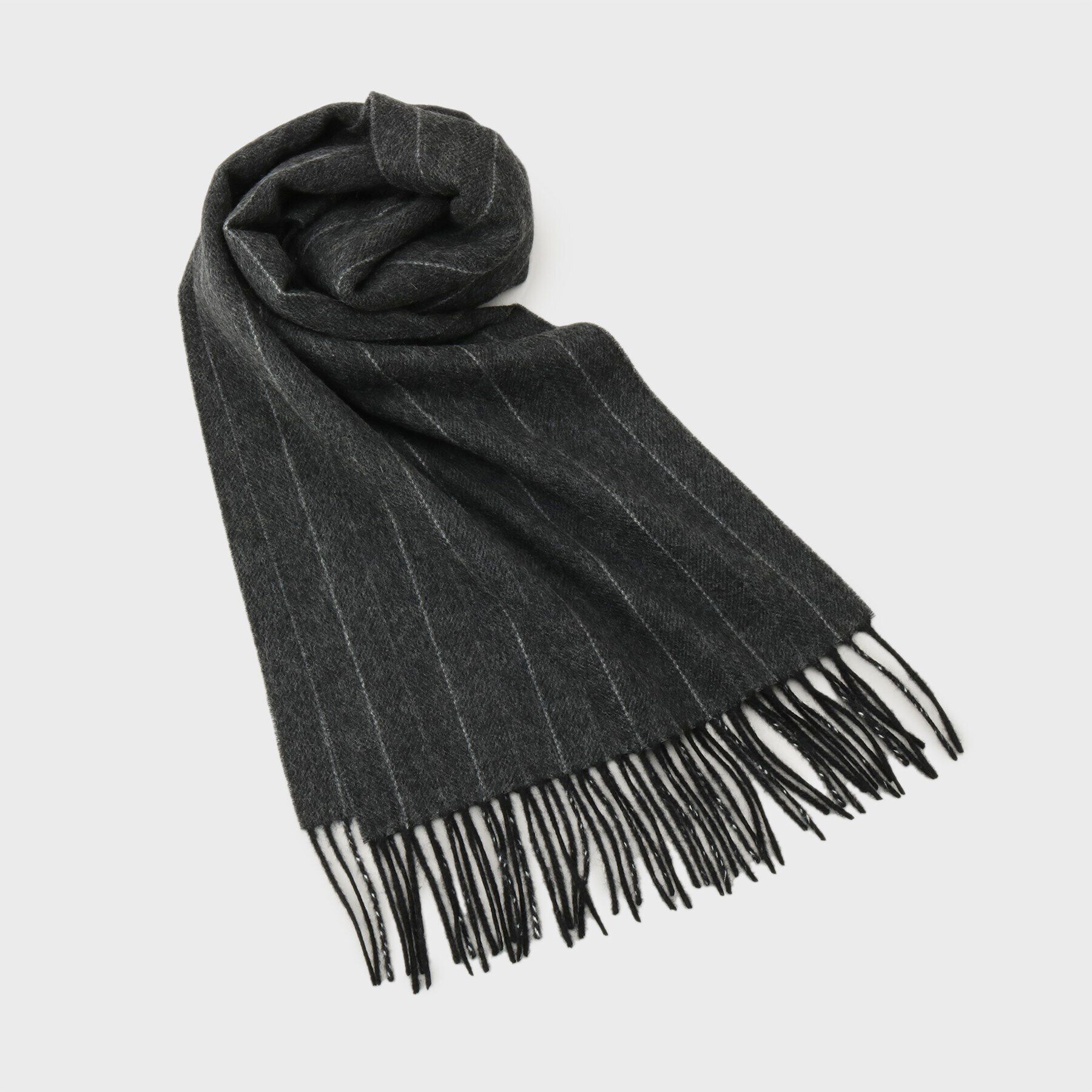 TAKEO KIKUCHI「【洗えるカシミヤ】ヘリンボン　ストライプ マフラー」|ストール|チャコールグレー(3