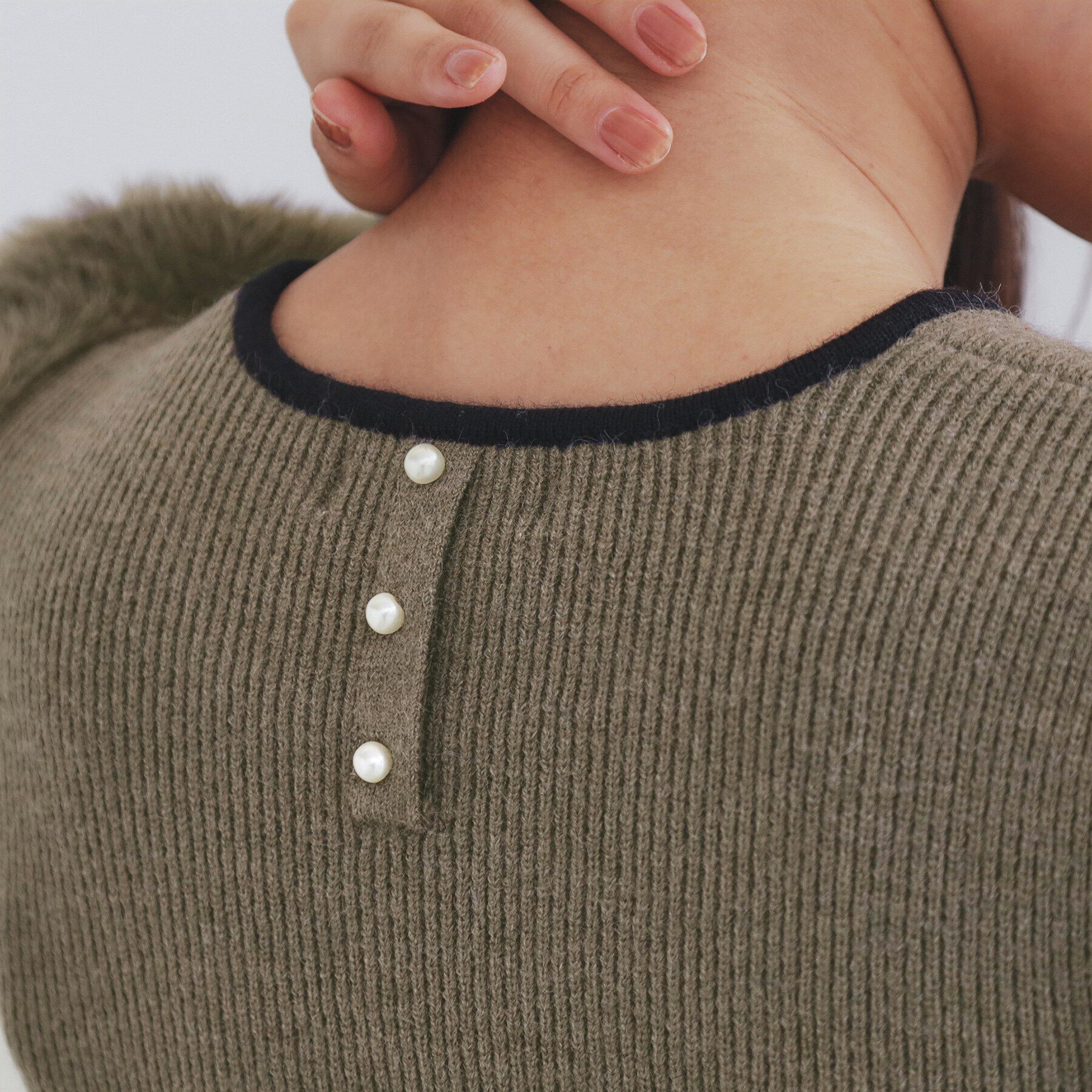 index「《美人百花掲載》バイカラーフェザースリーブミニワンピース【洗濯機洗い可】」|ワンピース|