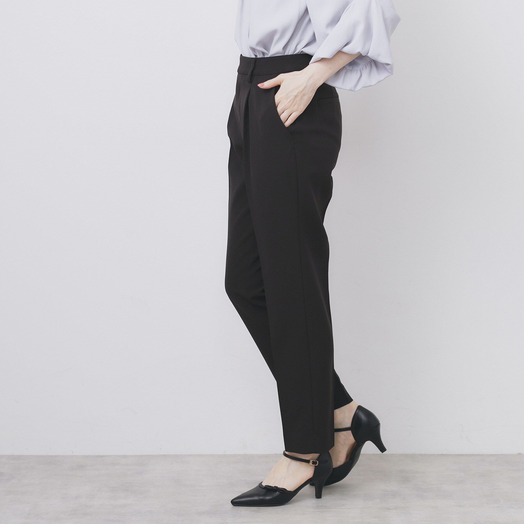 index「《XS-LLサイズ》ストレッチテーパードパンツ/セットアップ対応【洗濯機洗い可/イージーアイロン/防」|その他|