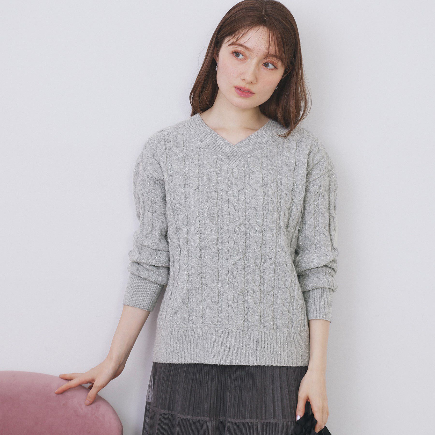 index「ラメ混ファンシーケーブルVネックニット【洗濯機OK】」|ニット・セーター|
