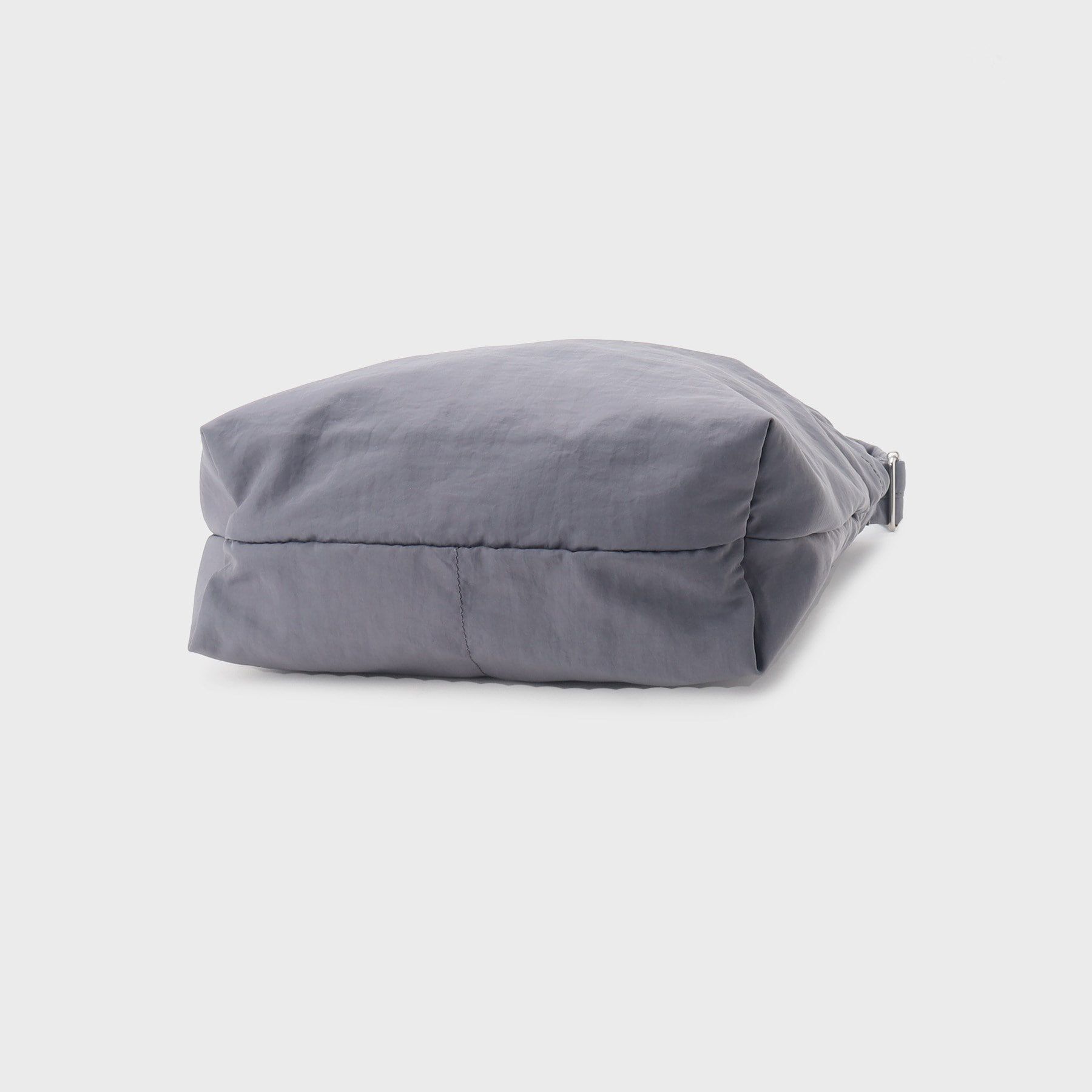 OPAQUE.CLIP「【軽量／A4サイズ対応／2WAY】フロントドロストカジュアルショルダーバッグ」|ショルダー・メッセンジャー|