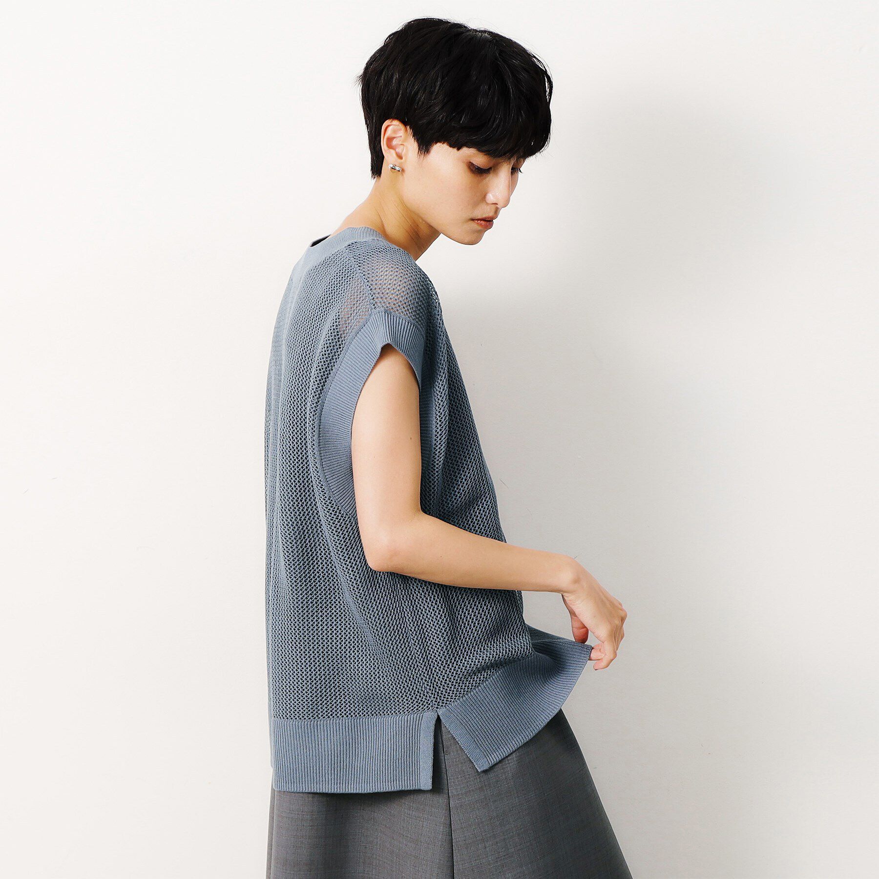 OPAQUE.CLIP「【ツインセット】メッシュニット&times;ノースリーブワンピース【洗濯機洗い可】」|ワンピース|