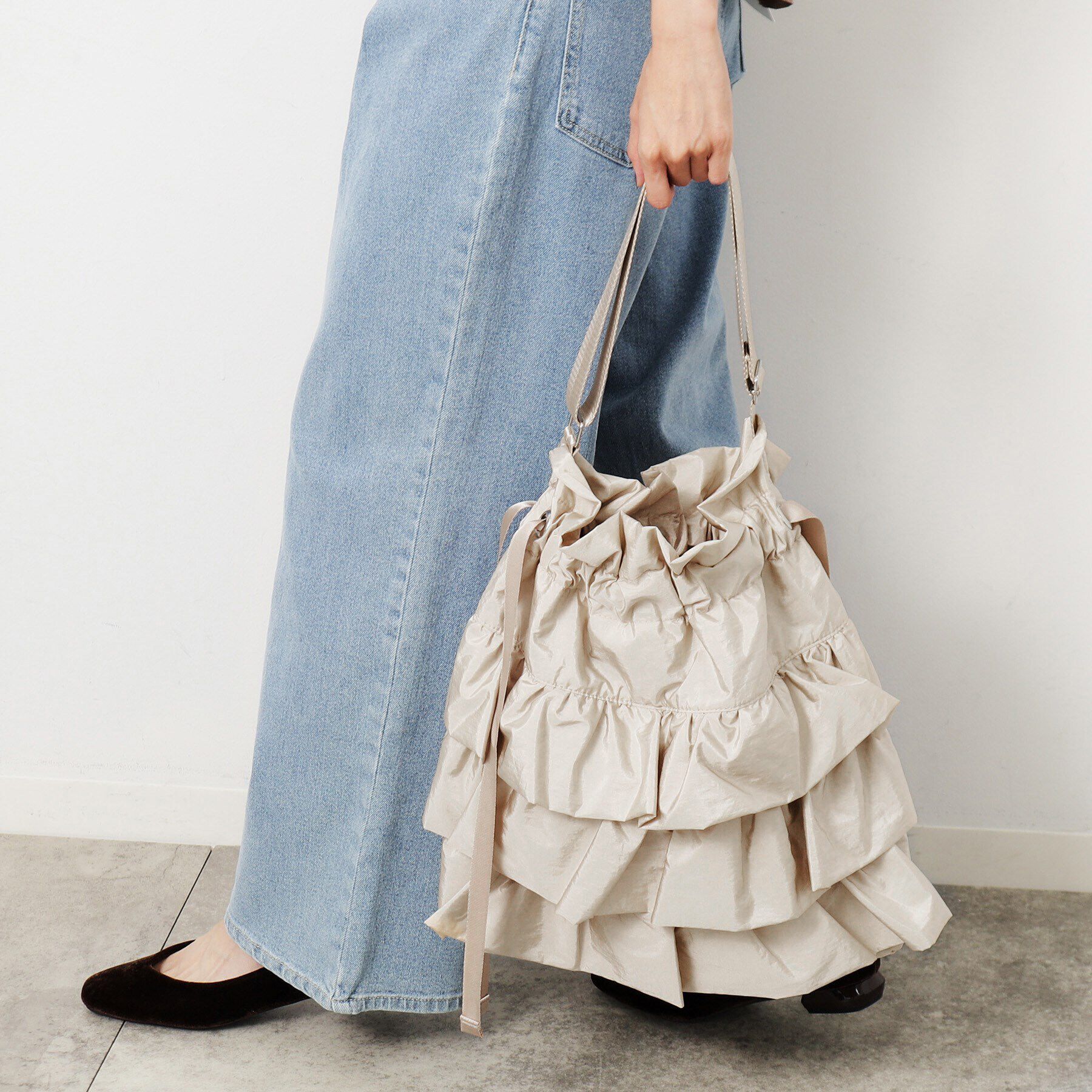 OPAQUE.CLIP「【2WAY／A4サイズ対応】ドロストリボンフリルティアードショルダーバッグ」|ショルダー・メッセンジャー|