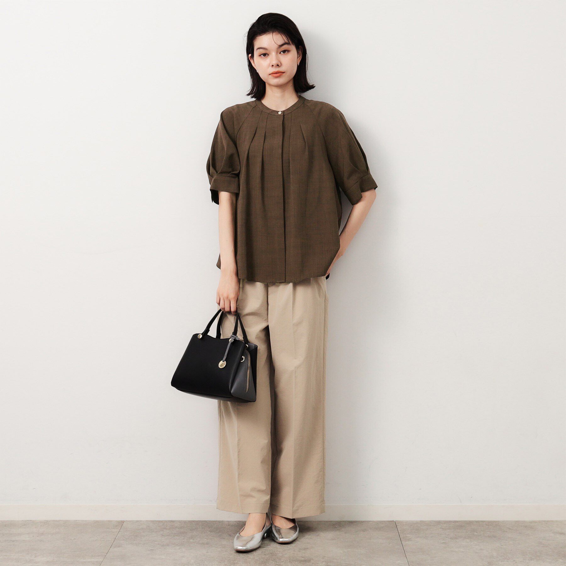 OPAQUE.CLIP「リネンライク タックデザインブラウス【洗濯機洗い可】」|シャツ・ブラウス|