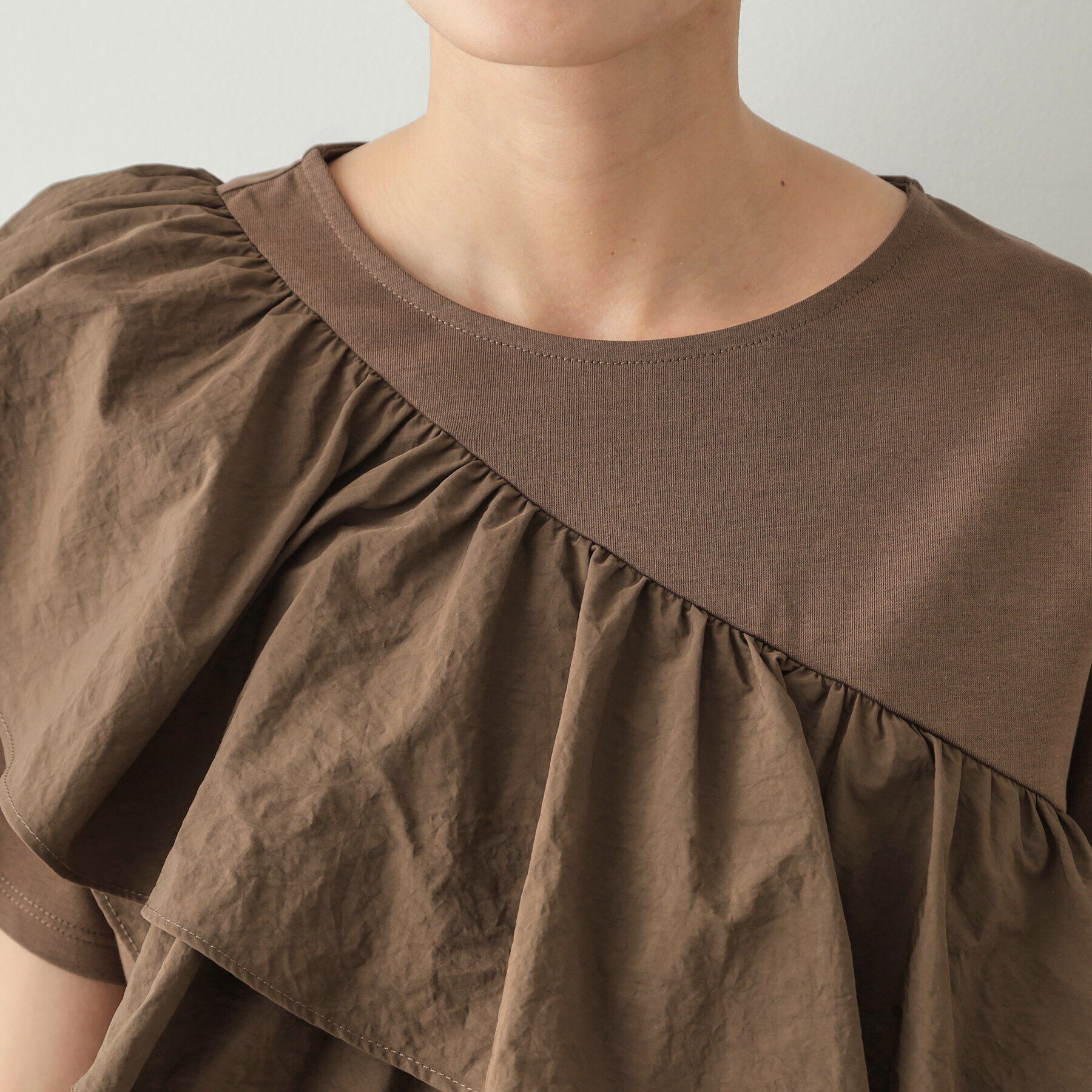 OPAQUE.CLIP「2段フリルカットソー【洗濯機洗い可】」|Tシャツ・カットソー|