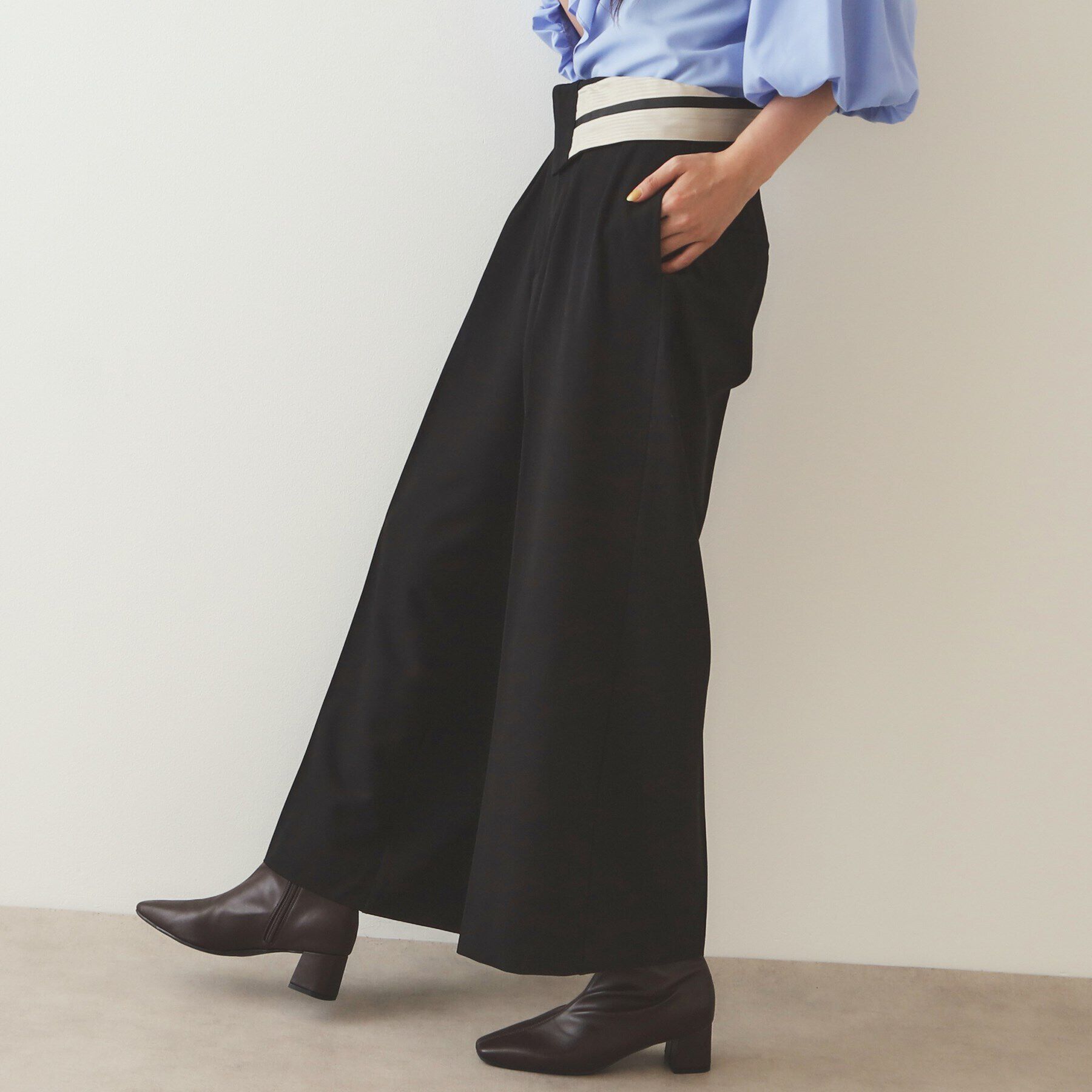 OPAQUE.CLIP「マーベルトデザイン タックワイドパンツ【洗濯機洗い可】」|その他|