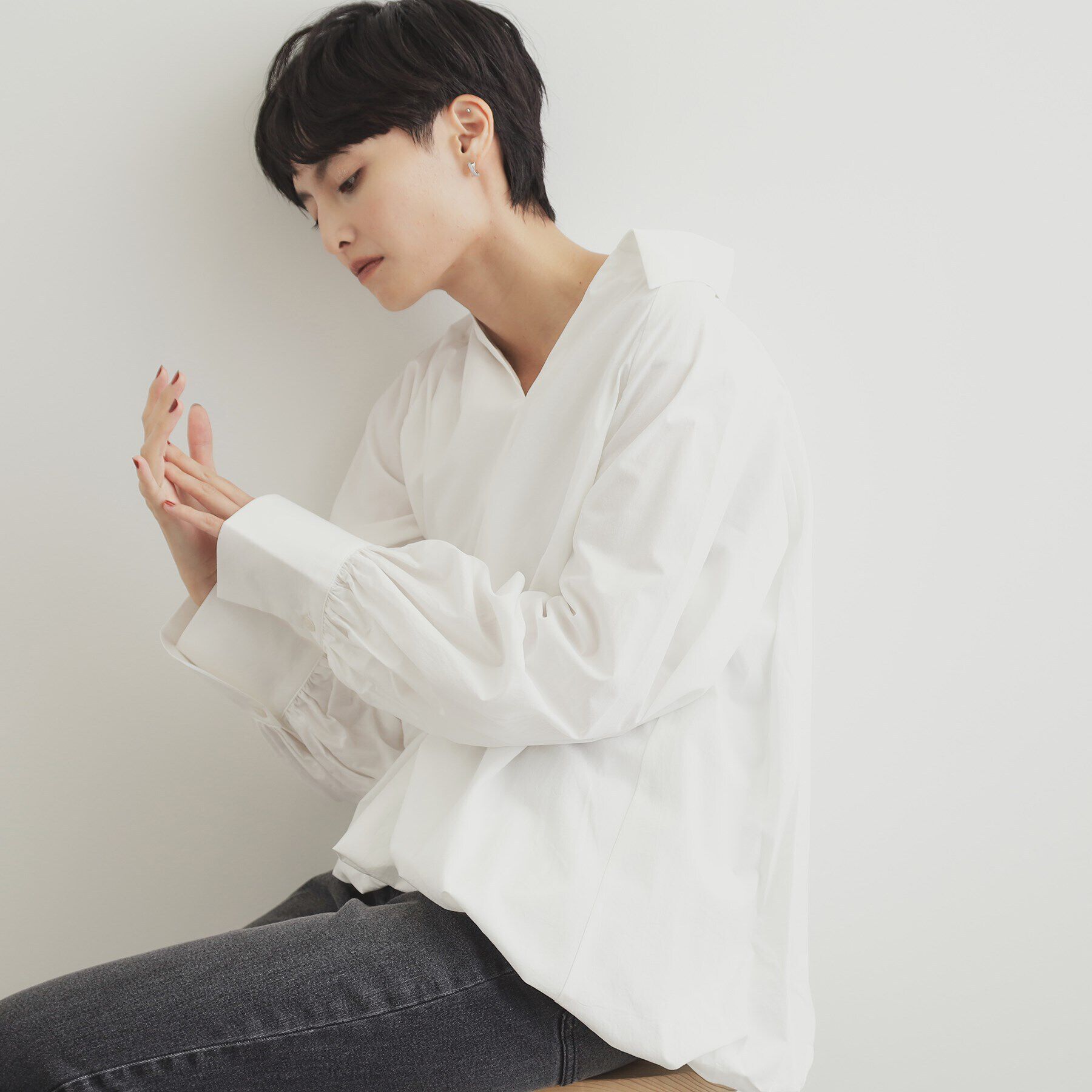 OPAQUE.CLIP「裾バルーンスキッパーシャツ【洗濯機洗い可】」|シャツ・ブラウス|ホワイト(001)