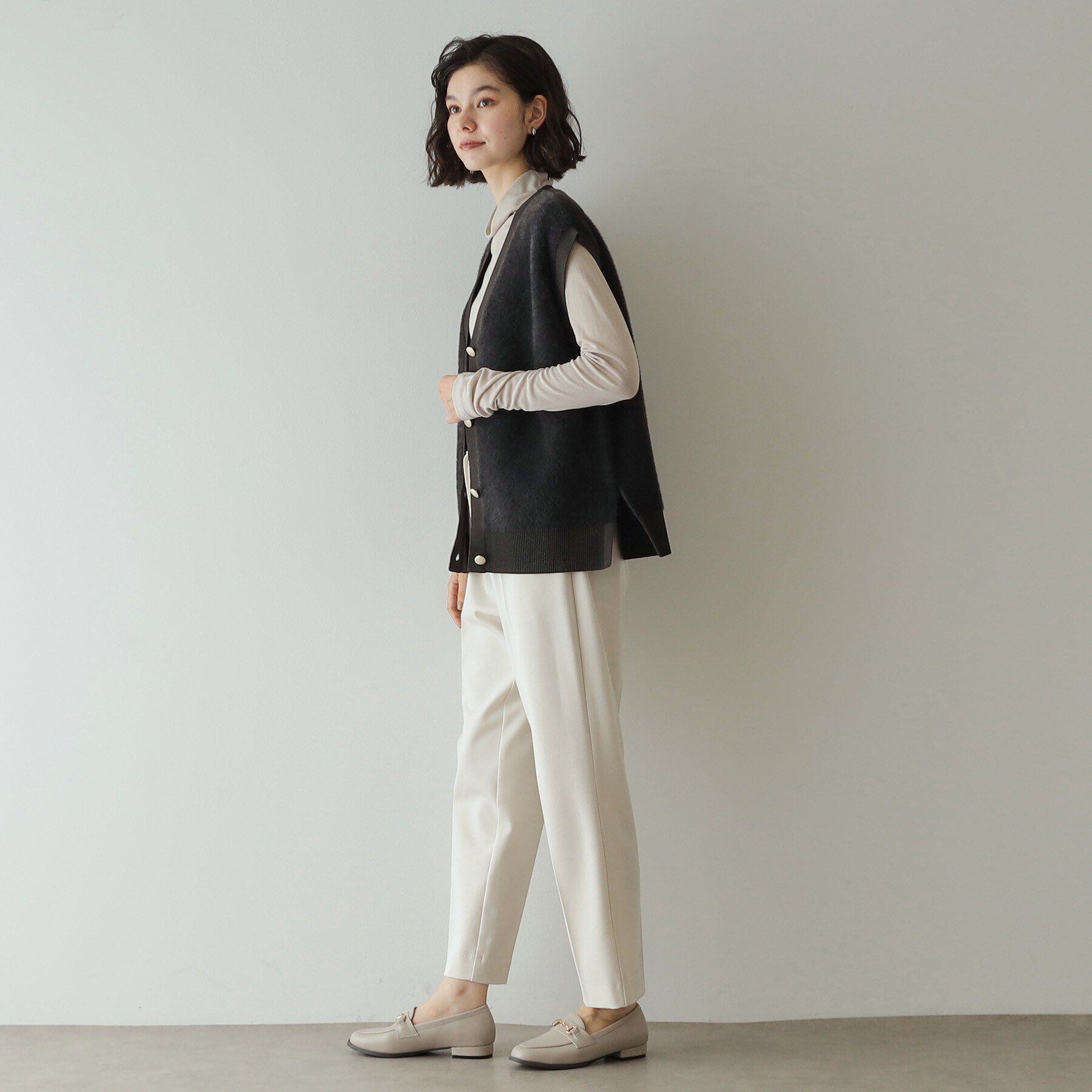 OPAQUE.CLIP「フェザーヤーンVネックベスト【洗濯機洗い可】」|ベスト・ジレ|