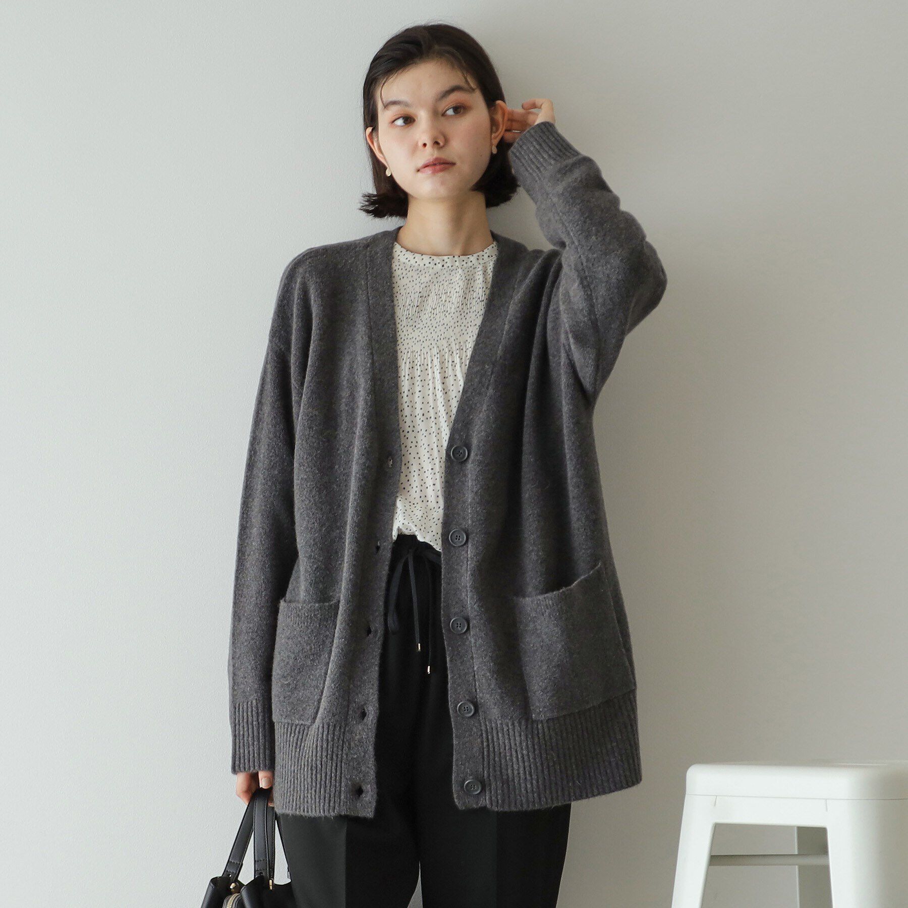 OPAQUE.CLIP「アンゴラ混リラクシーVネックニットカーディガン【洗濯機洗い可】」|カーディガン|