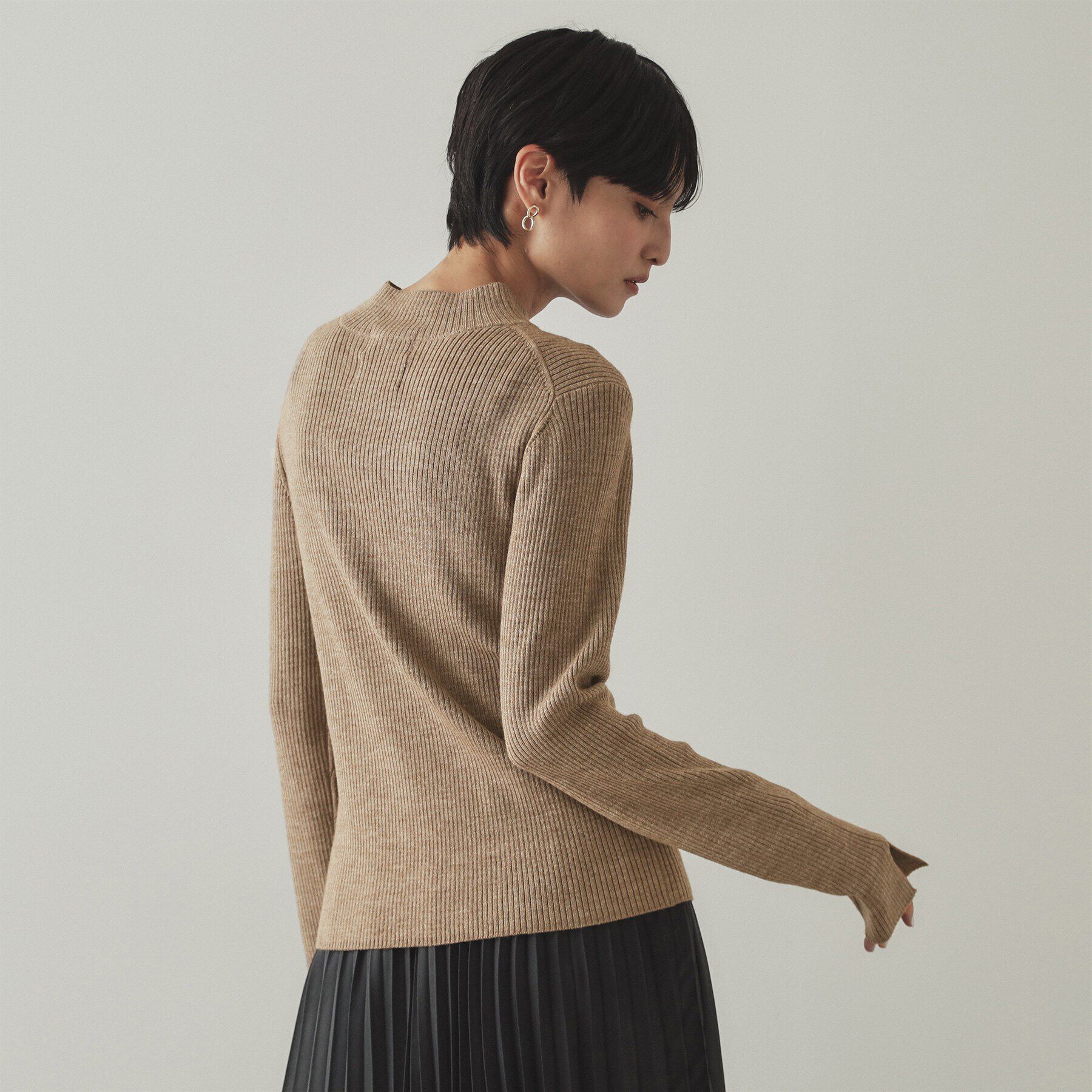 OPAQUE.CLIP「ハイネックリブニット／FILIVIVI・フィルビビ【洗濯機洗い可】」|ニット・セーター|