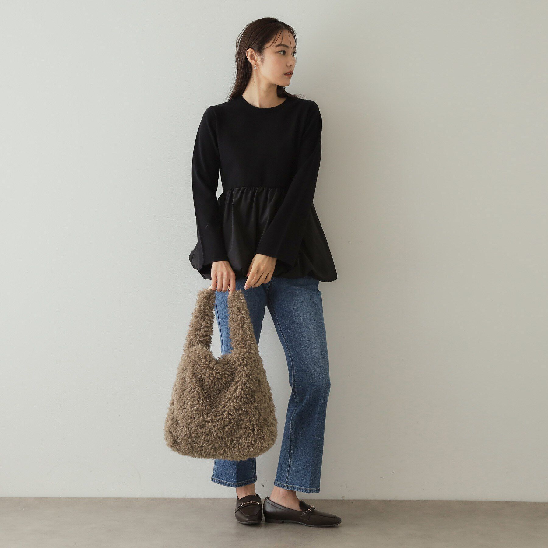 OPAQUE.CLIP「【A4サイズ対応】ラム風フェイクファーワンショルダーバッグ」|ショルダー・メッセンジャー|