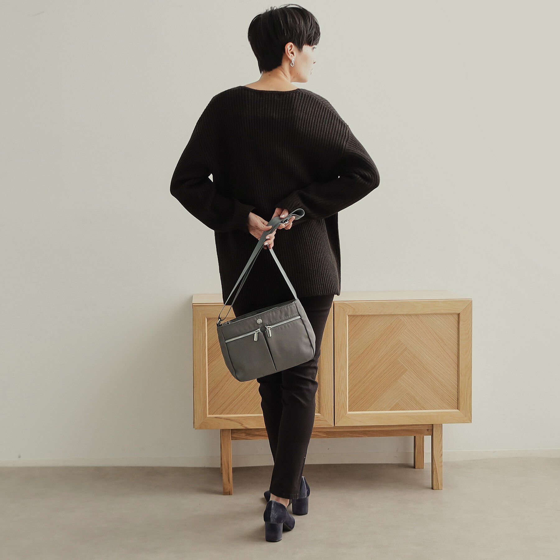 OPAQUE.CLIP「【撥水加工／マルチポケット／長さ調整可能】カジュアルミドルショルダーバッグ」|ショルダー・メッセンジャー|