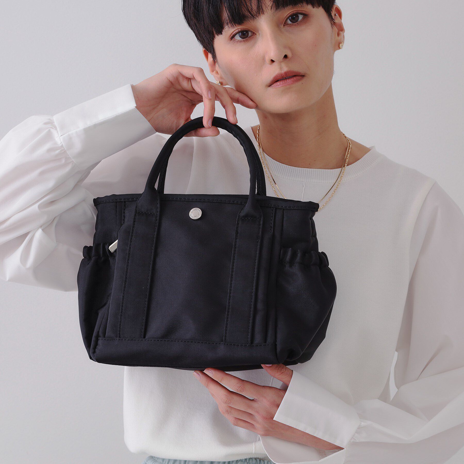 OPAQUE.CLIP「【軽量／撥水加工／2WAY】マルチポケットミニトートバッグ」|トートバッグ|ブラック(019)