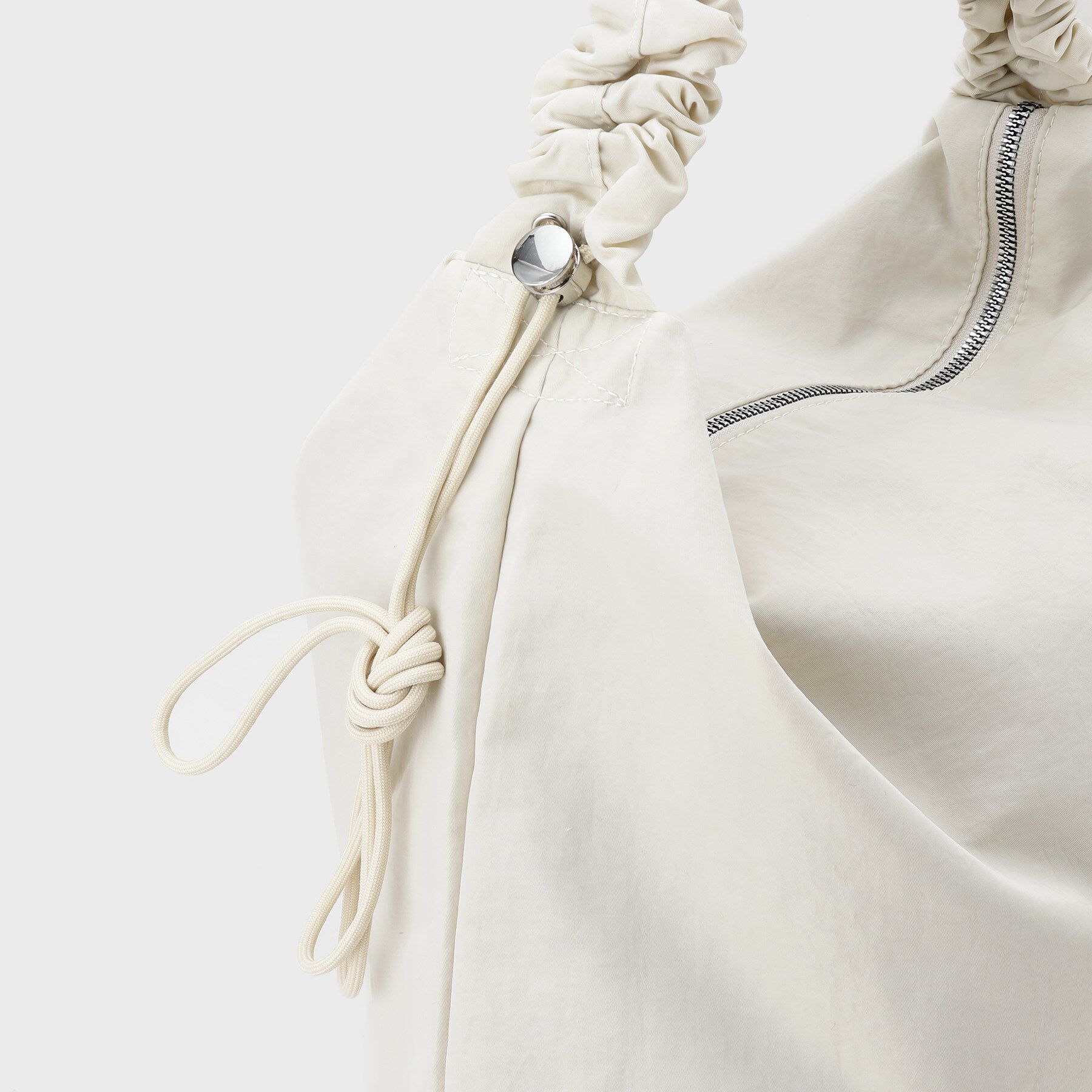 OPAQUE.CLIP「【2WAY／A4サイズ対応】ドロストギャザーフリルハンドルワンショルダーバッグ」|ショルダー・メッセンジャー|