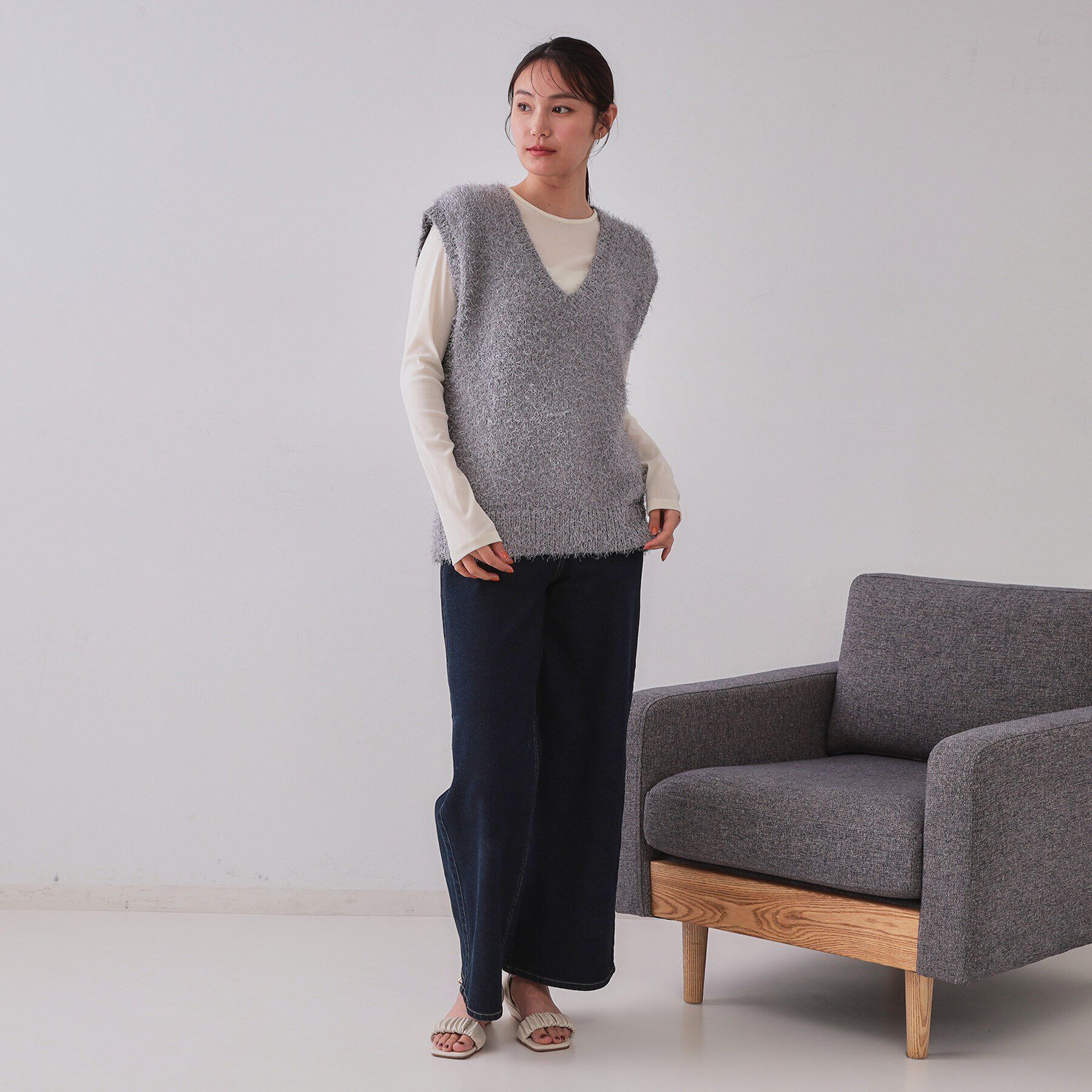 OPAQUE.CLIP「《andGIRL掲載》ラメシャギーニットベスト【洗濯機洗い可/抗ピル】」|ベスト・ジレ|