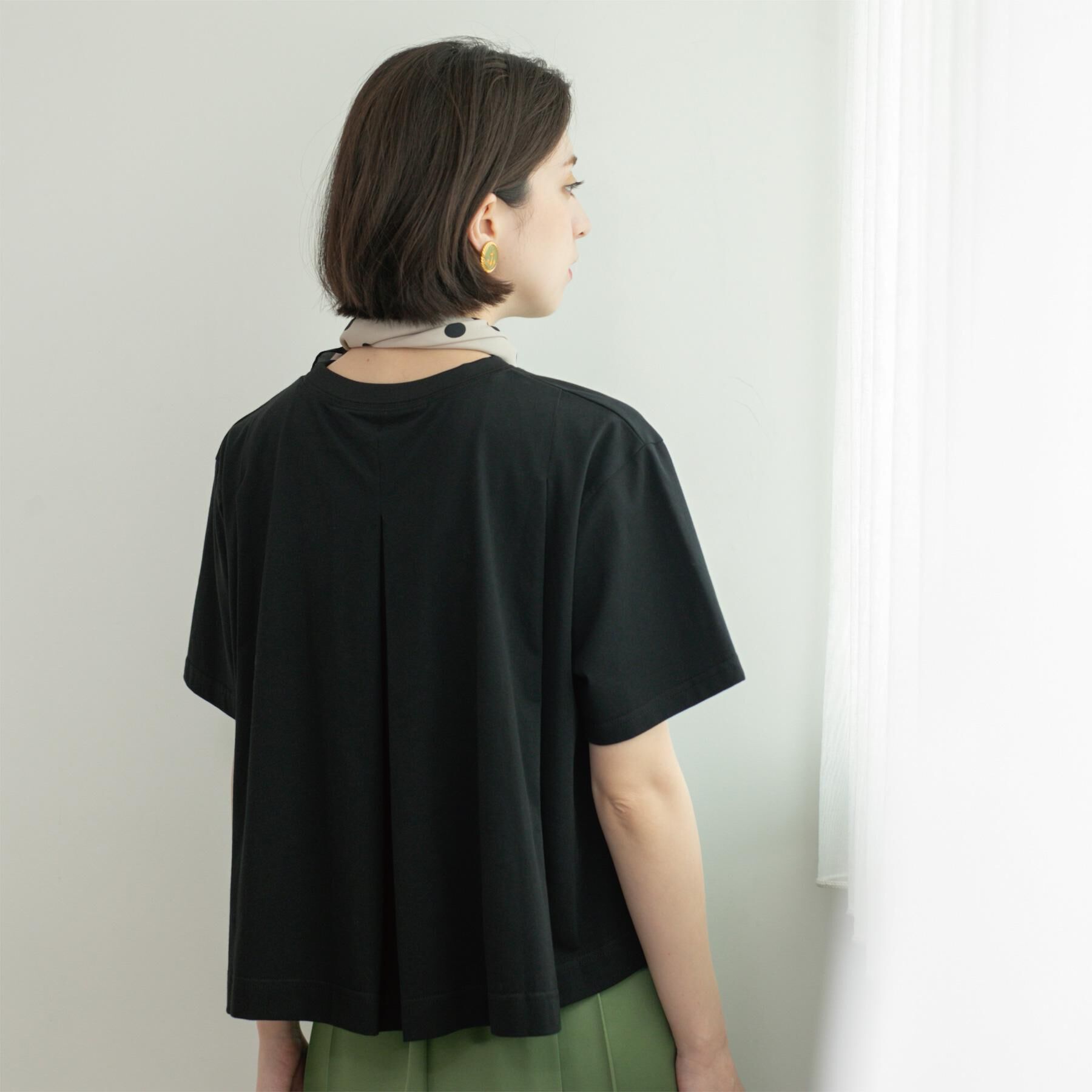 OPAQUE.CLIP「バックフレアショートTシャツ【洗濯機洗い可】」|Tシャツ・カットソー|