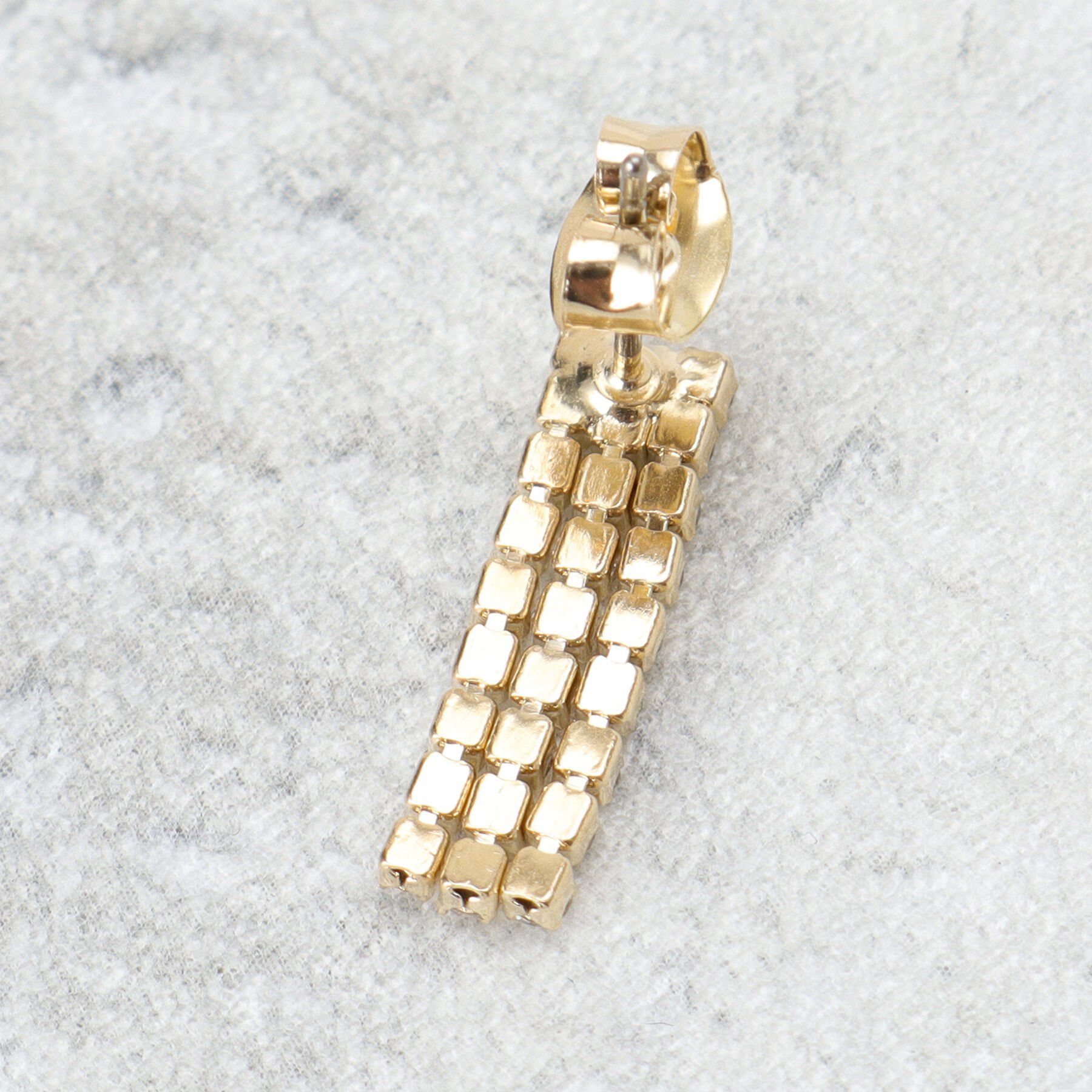 OPAQUE.CLIP「しゃらしゃらビジューピアス」|ピアス|