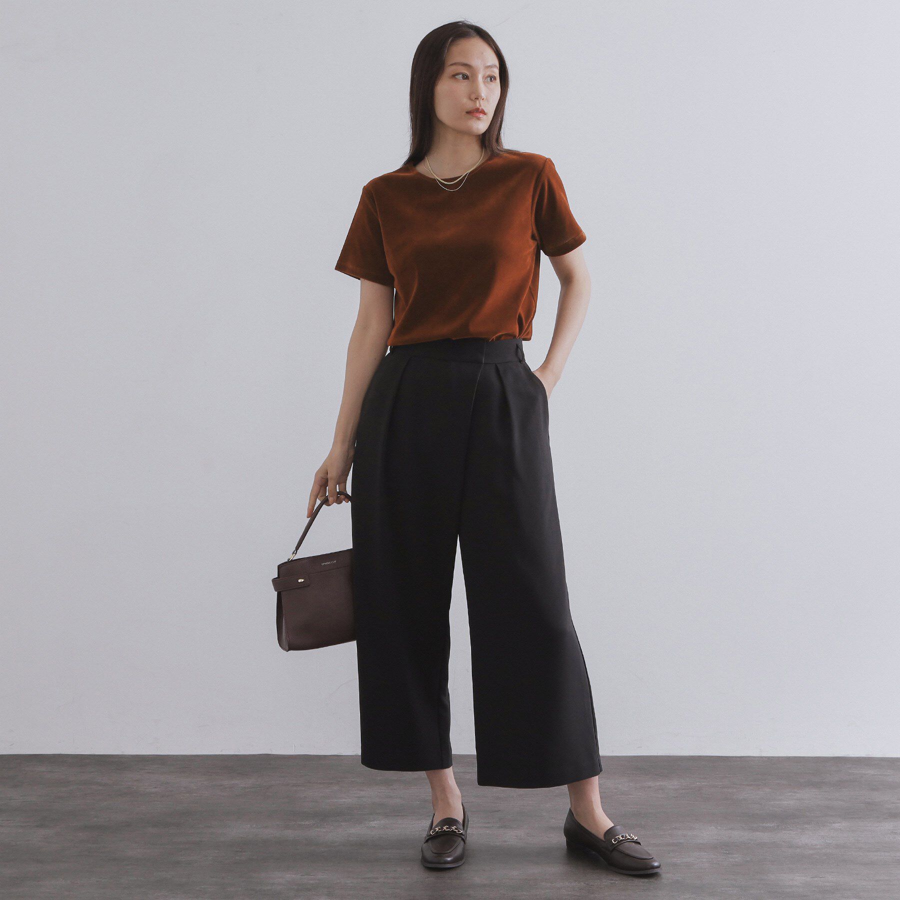 OPAQUE.CLIP「フロッキーチュールTシャツ【洗濯機洗い可】」|Tシャツ・カットソー|