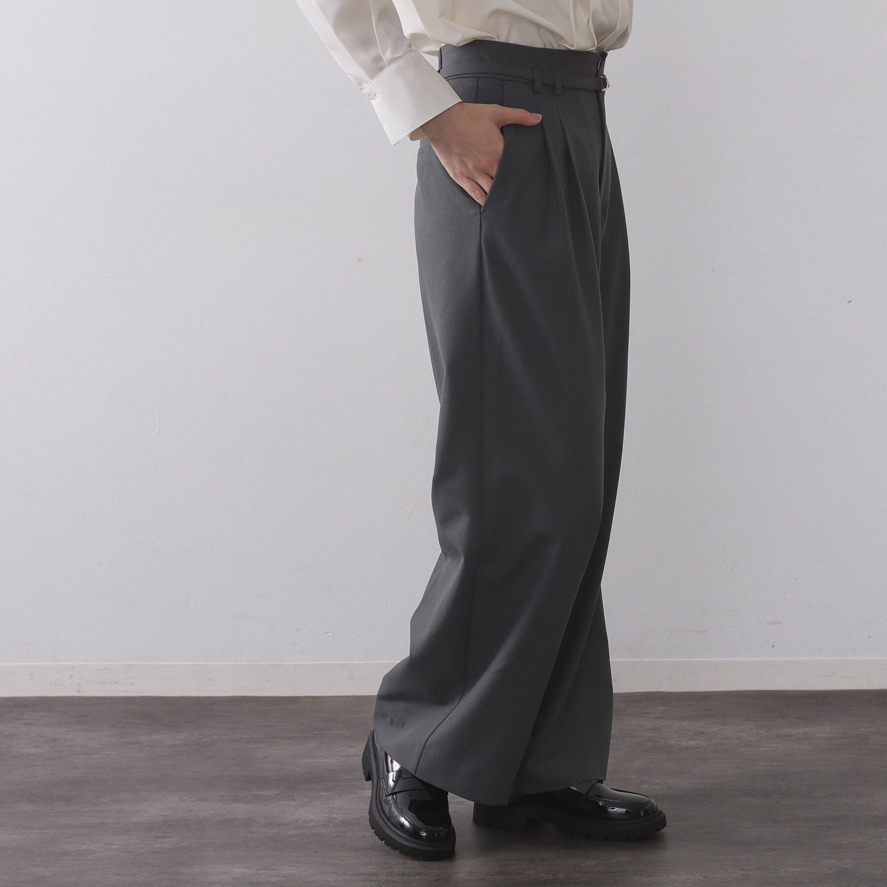 OPAQUE.CLIP「ベルト付きタックワイドパンツ【洗濯機OK】」|その他|