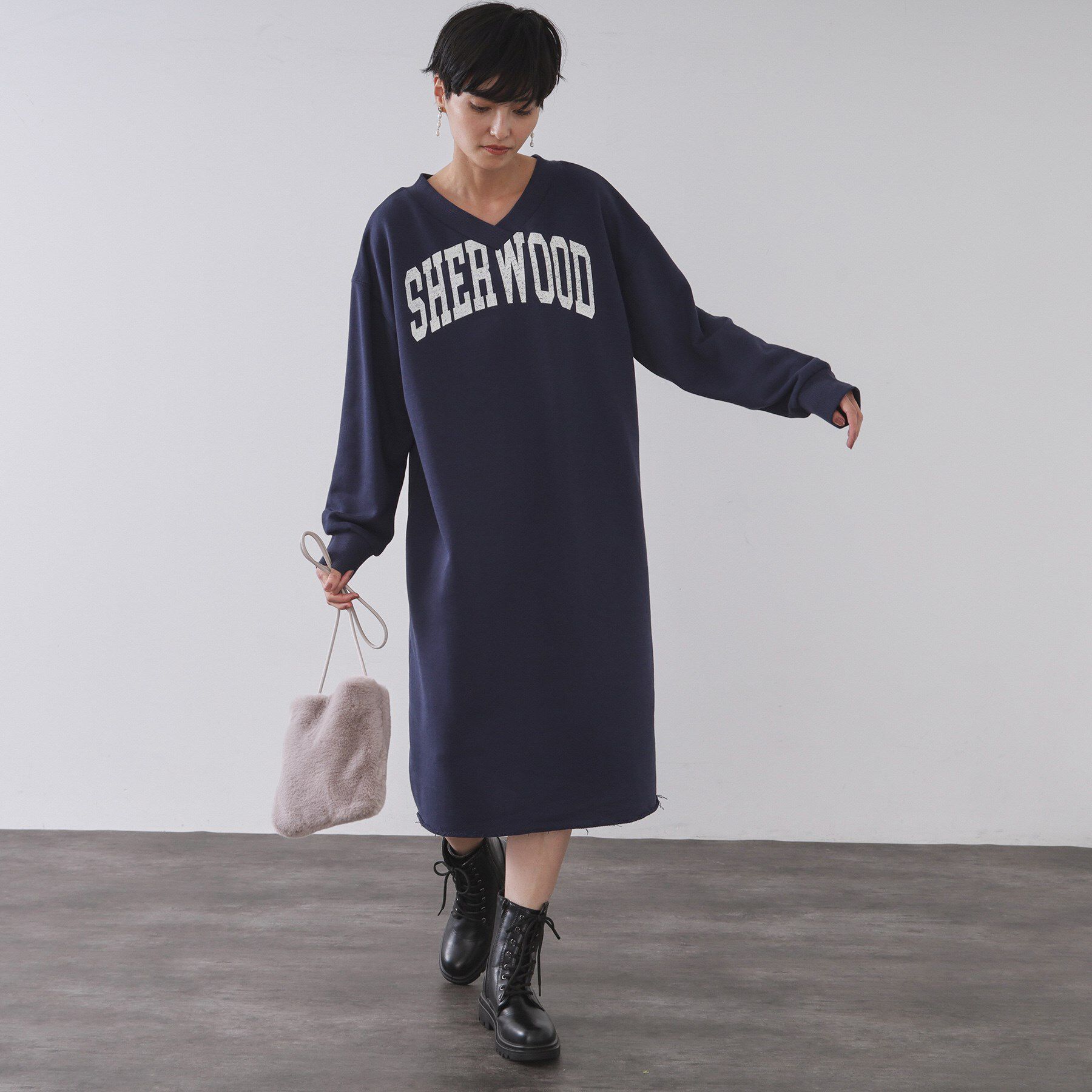 OPAQUE.CLIP「ロゴプリント裏毛ワンピース【洗濯機OK】」|ワンピース|