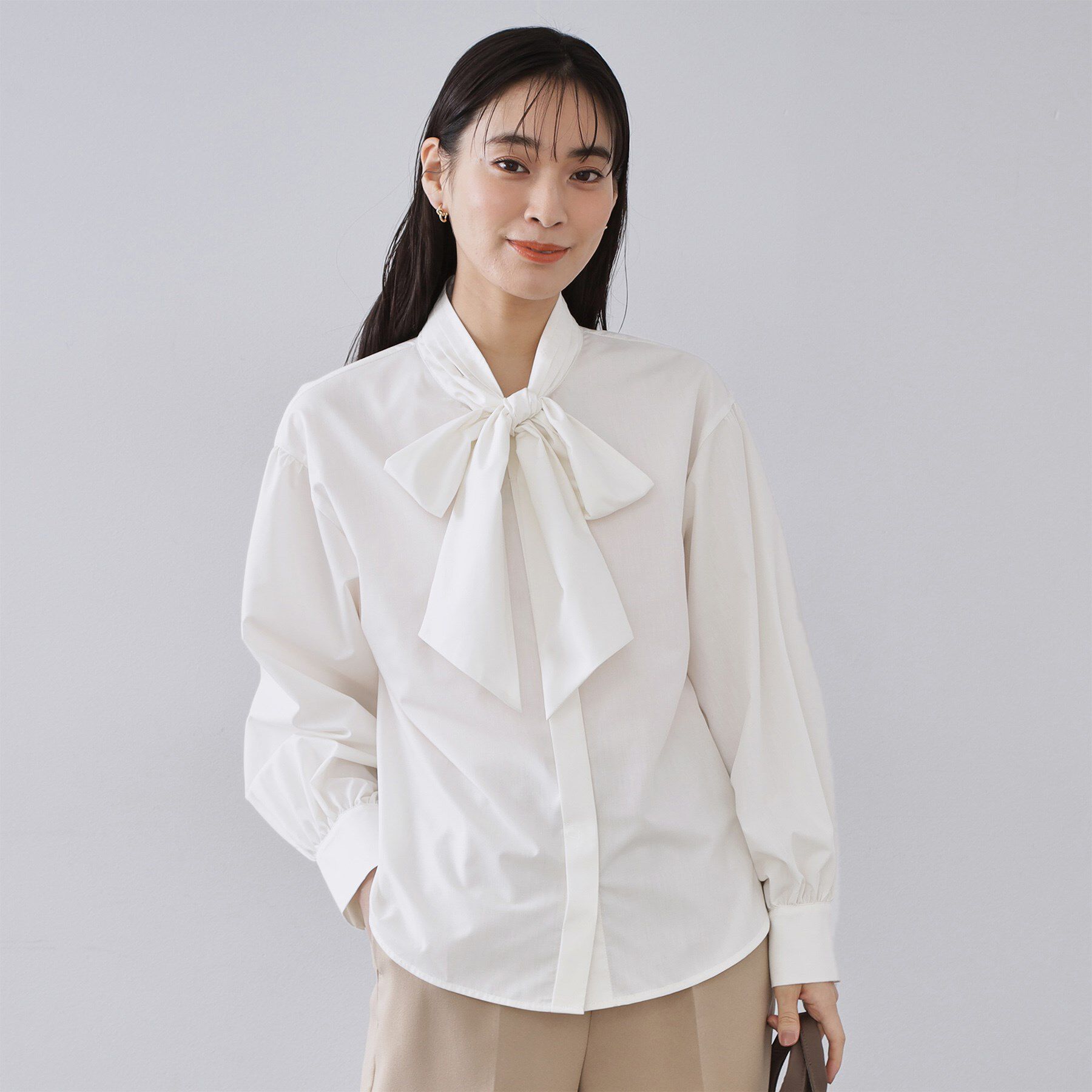 OPAQUE.CLIP「ボウタイブラウス【洗濯機OK】」|シャツ・ブラウス|ホワイト(001)